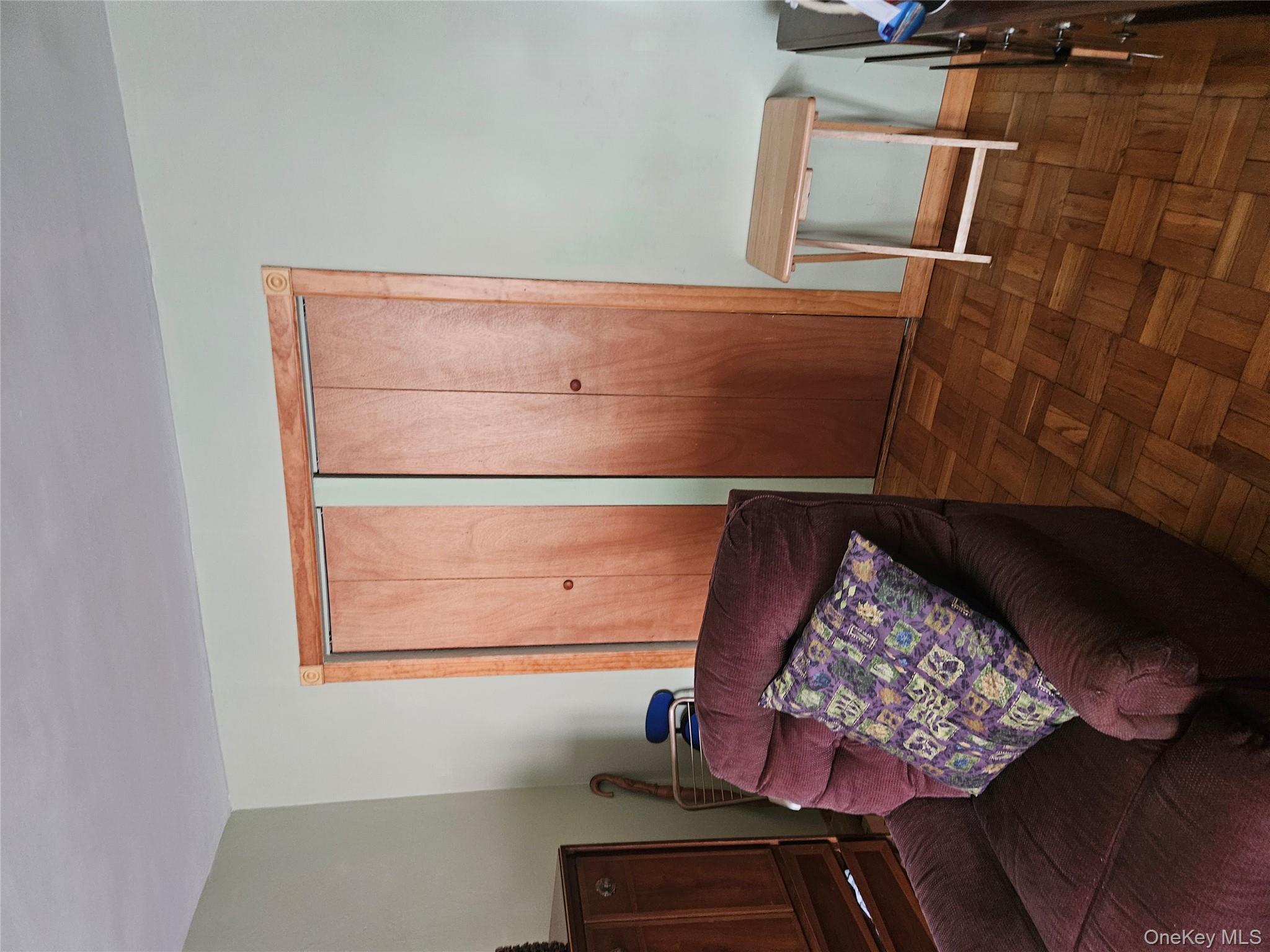 110 Brooklyn Avenue # 1D, Freeport, NY 11520