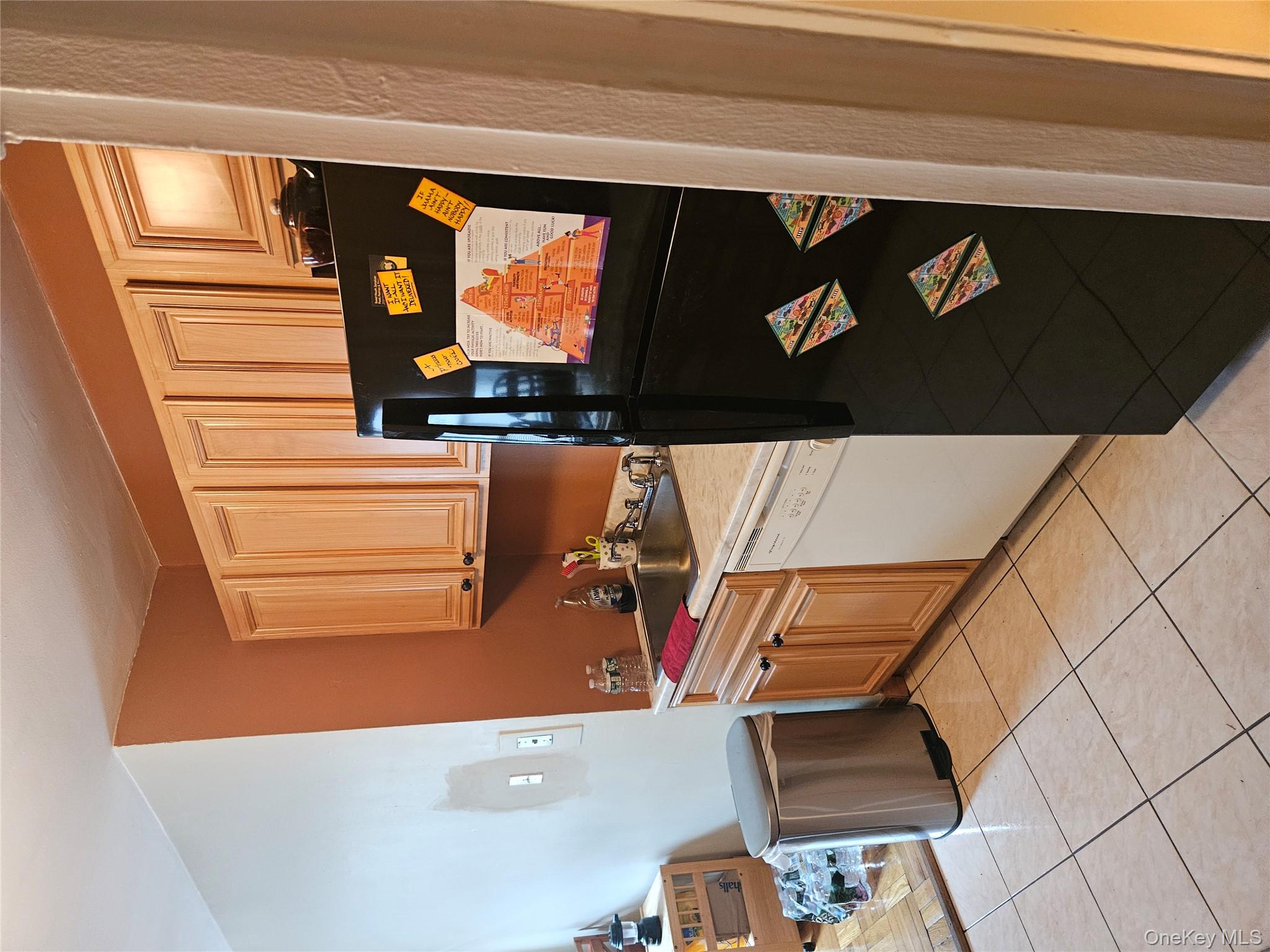 110 Brooklyn Avenue # 1D, Freeport, NY 11520