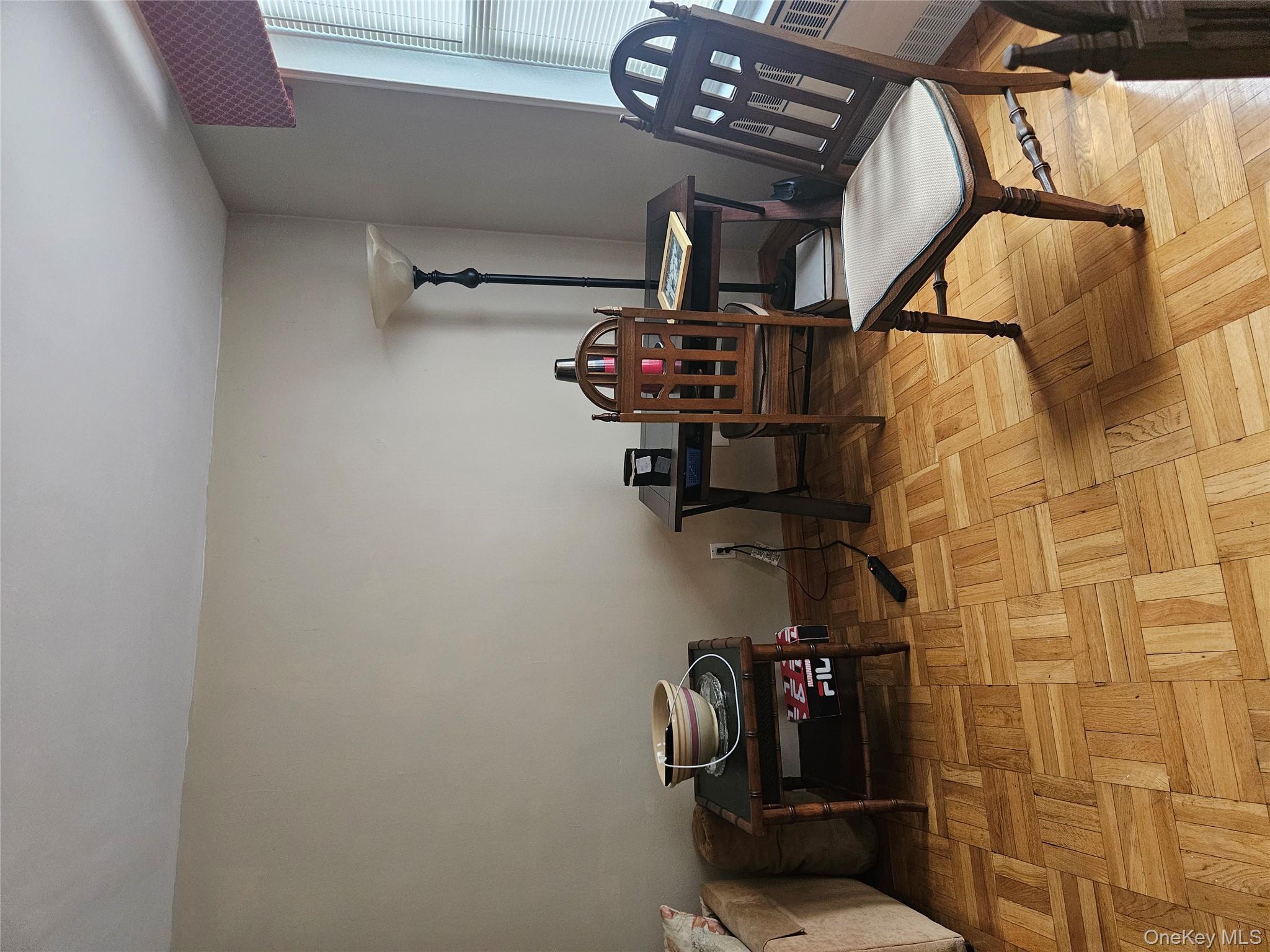 110 Brooklyn Avenue # 1D, Freeport, NY 11520