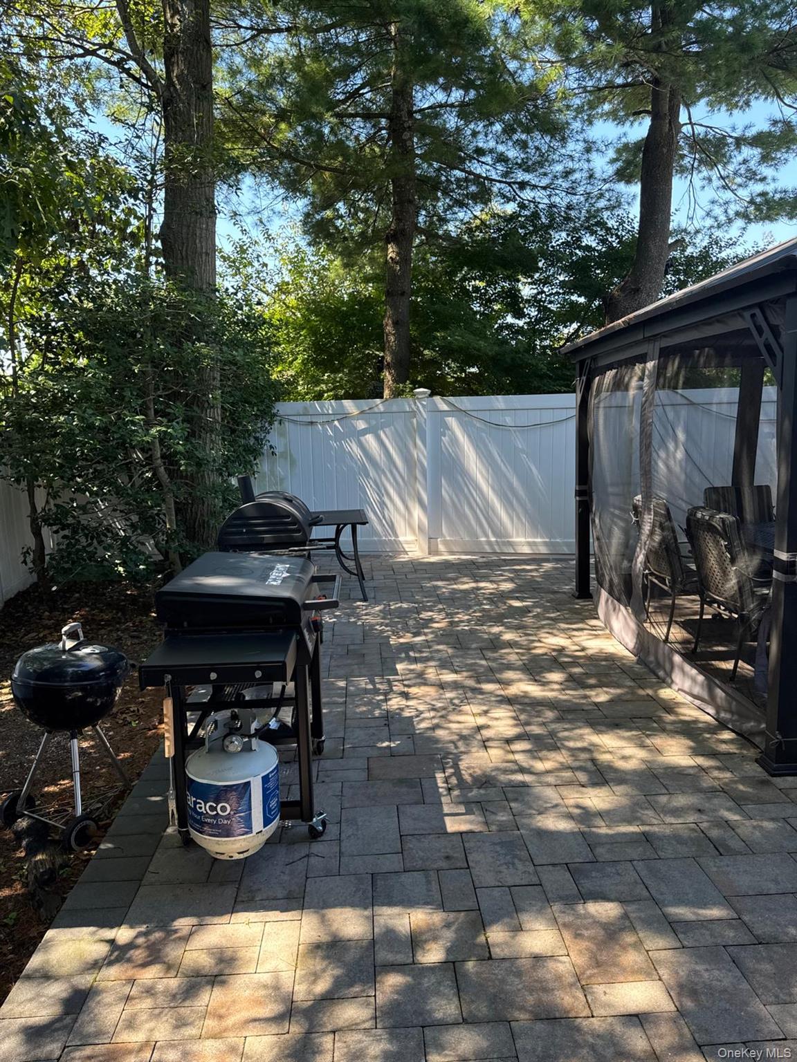 70 W 8th Street, Ronkonkoma, NY 11779