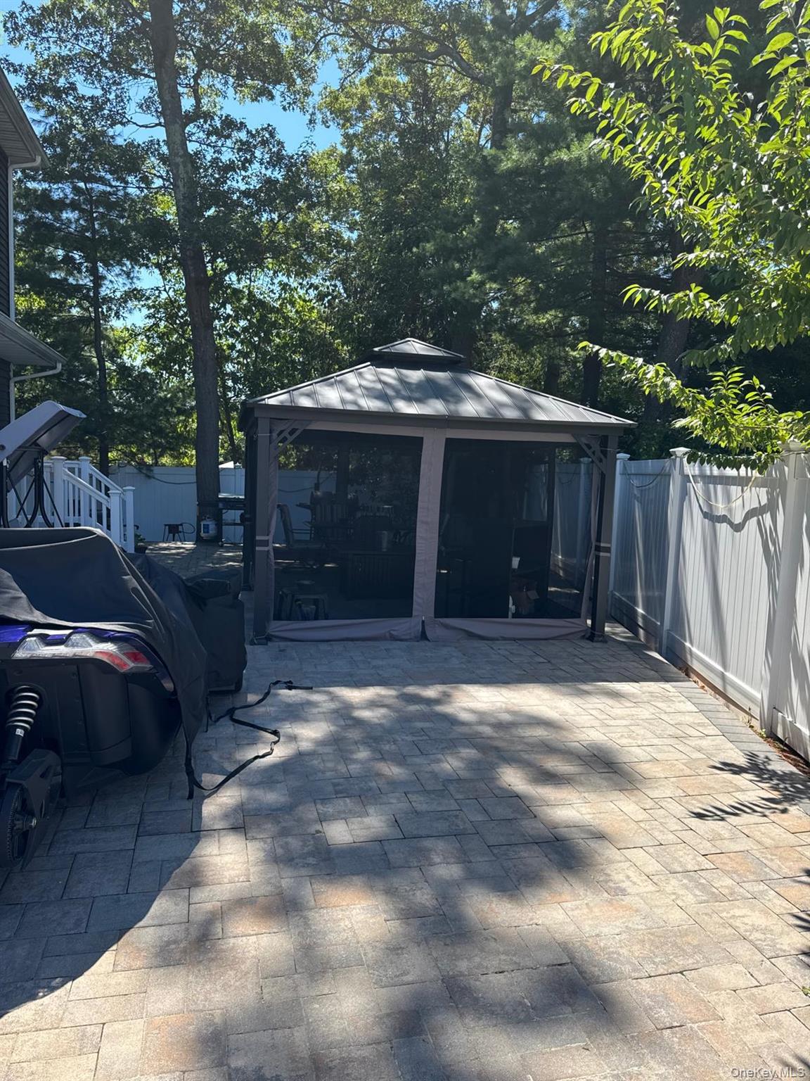 70 W 8th Street, Ronkonkoma, NY 11779