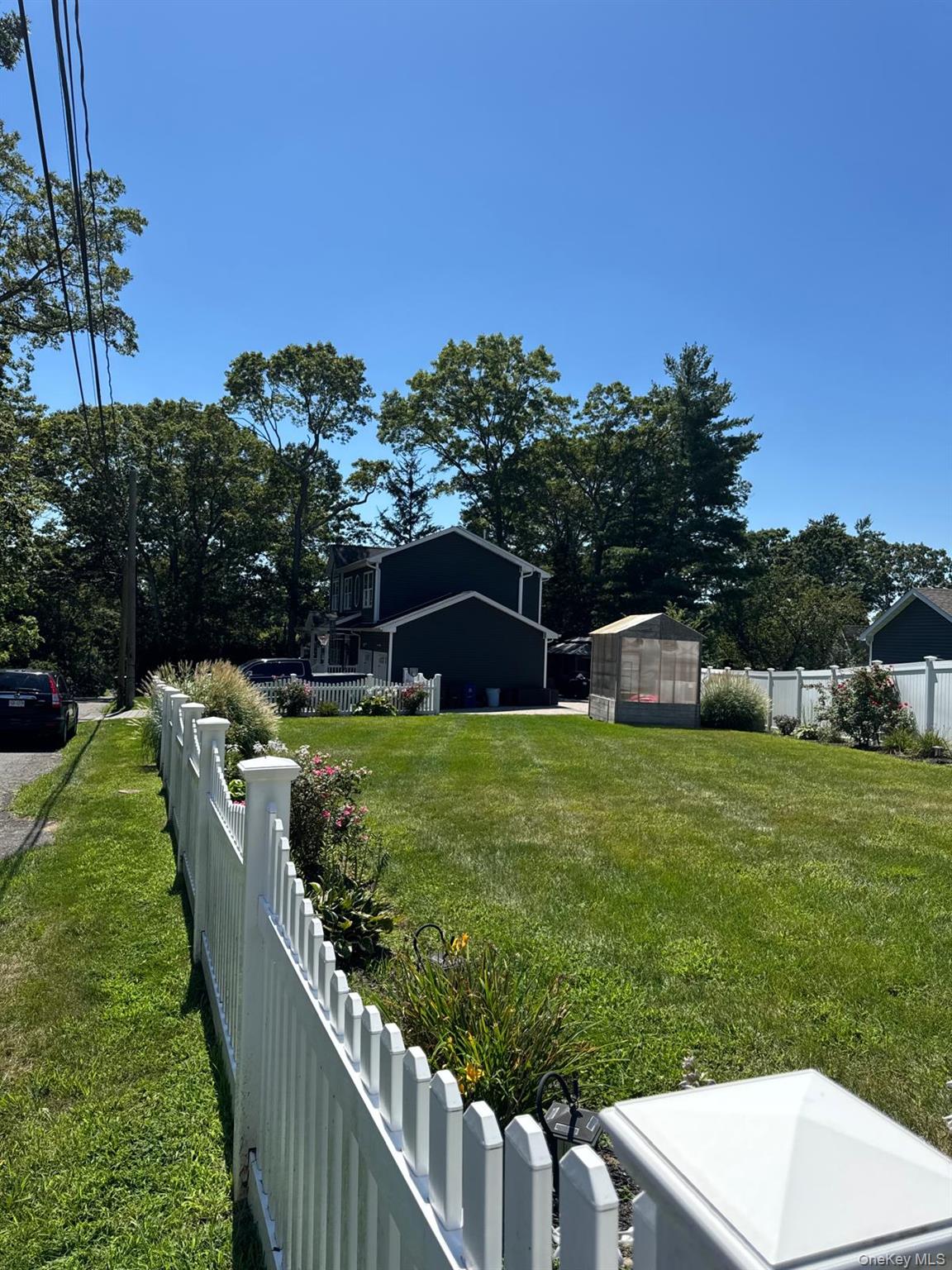 70 W 8th Street, Ronkonkoma, NY 11779