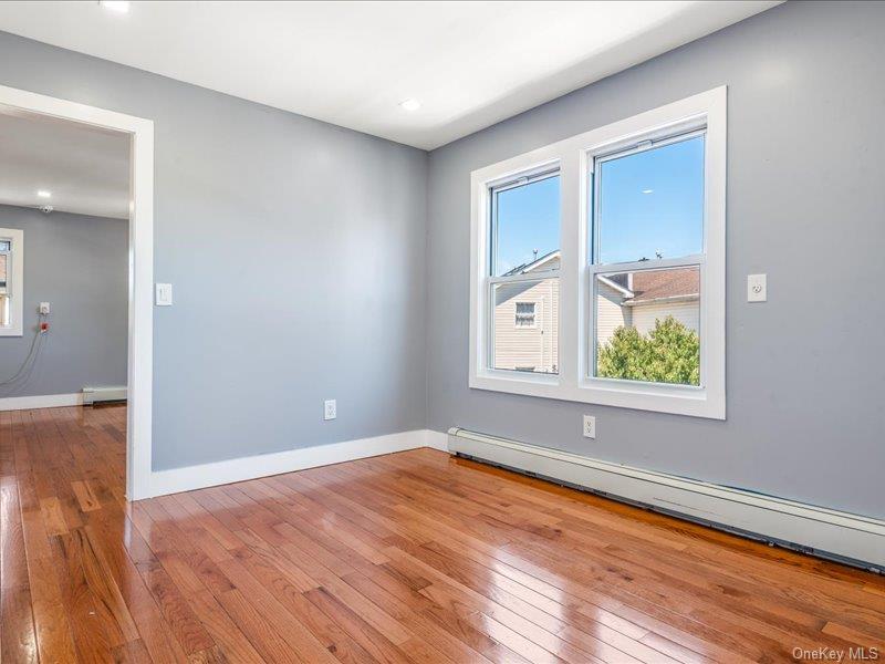 176-27 NW Sunbury Road, Jamaica, NY 11434