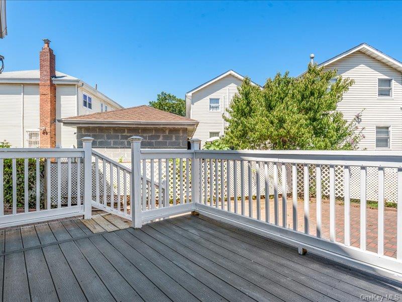 176-27 NW Sunbury Road, Jamaica, NY 11434