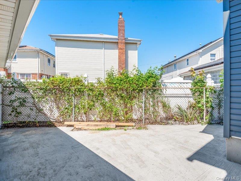 176-27 NW Sunbury Road, Jamaica, NY 11434