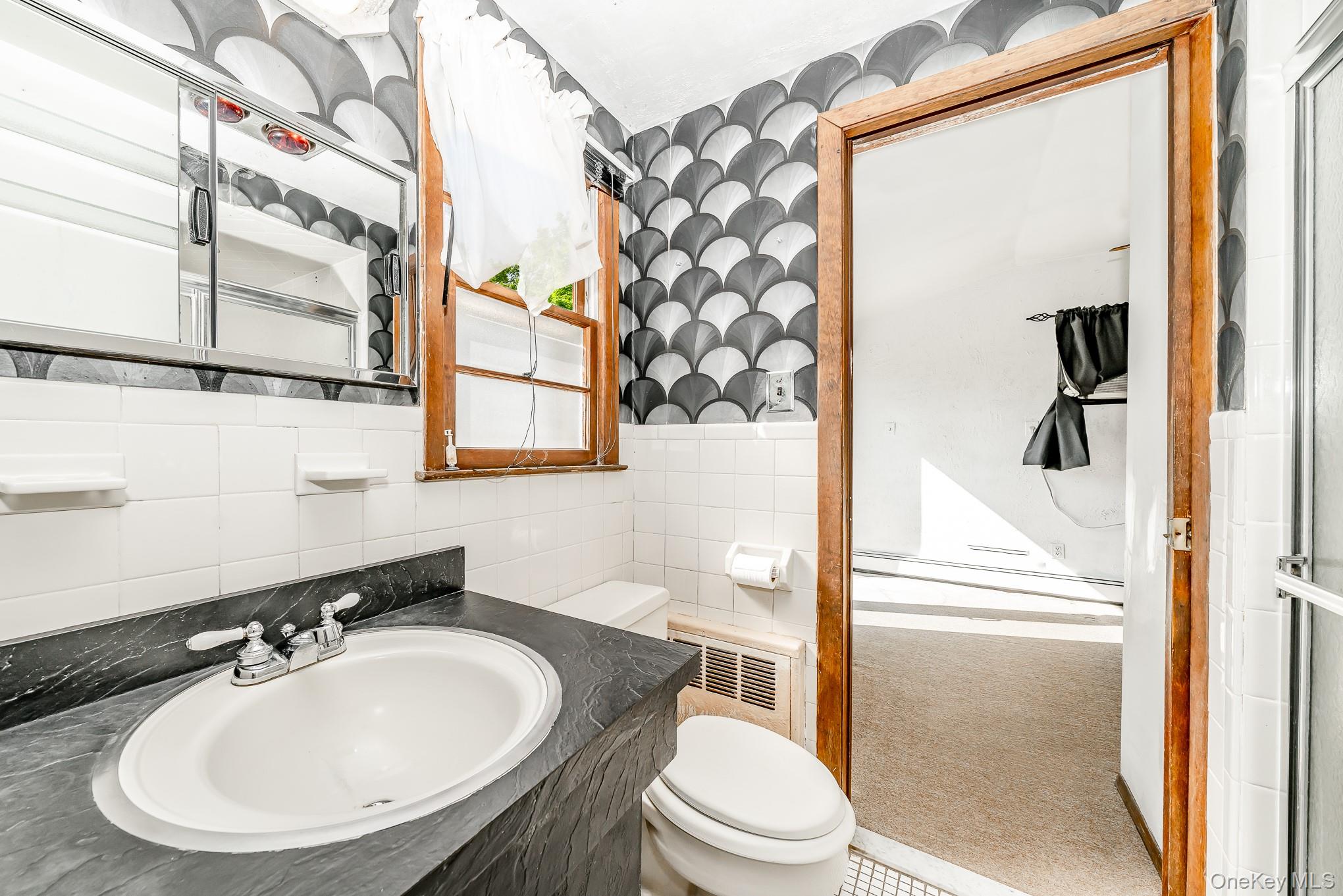 306 Park Avenue, Freeport, NY 11520