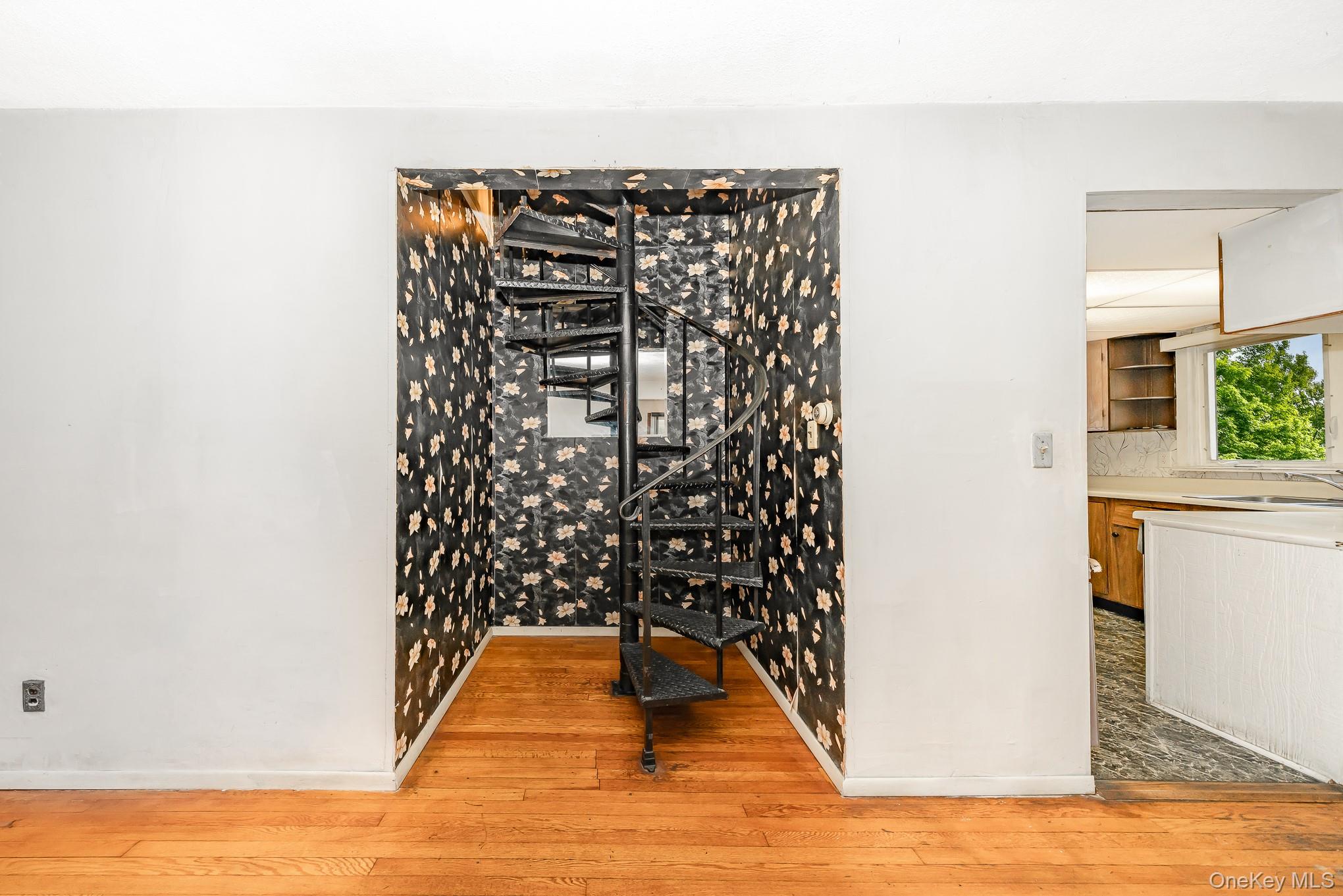 306 Park Avenue, Freeport, NY 11520