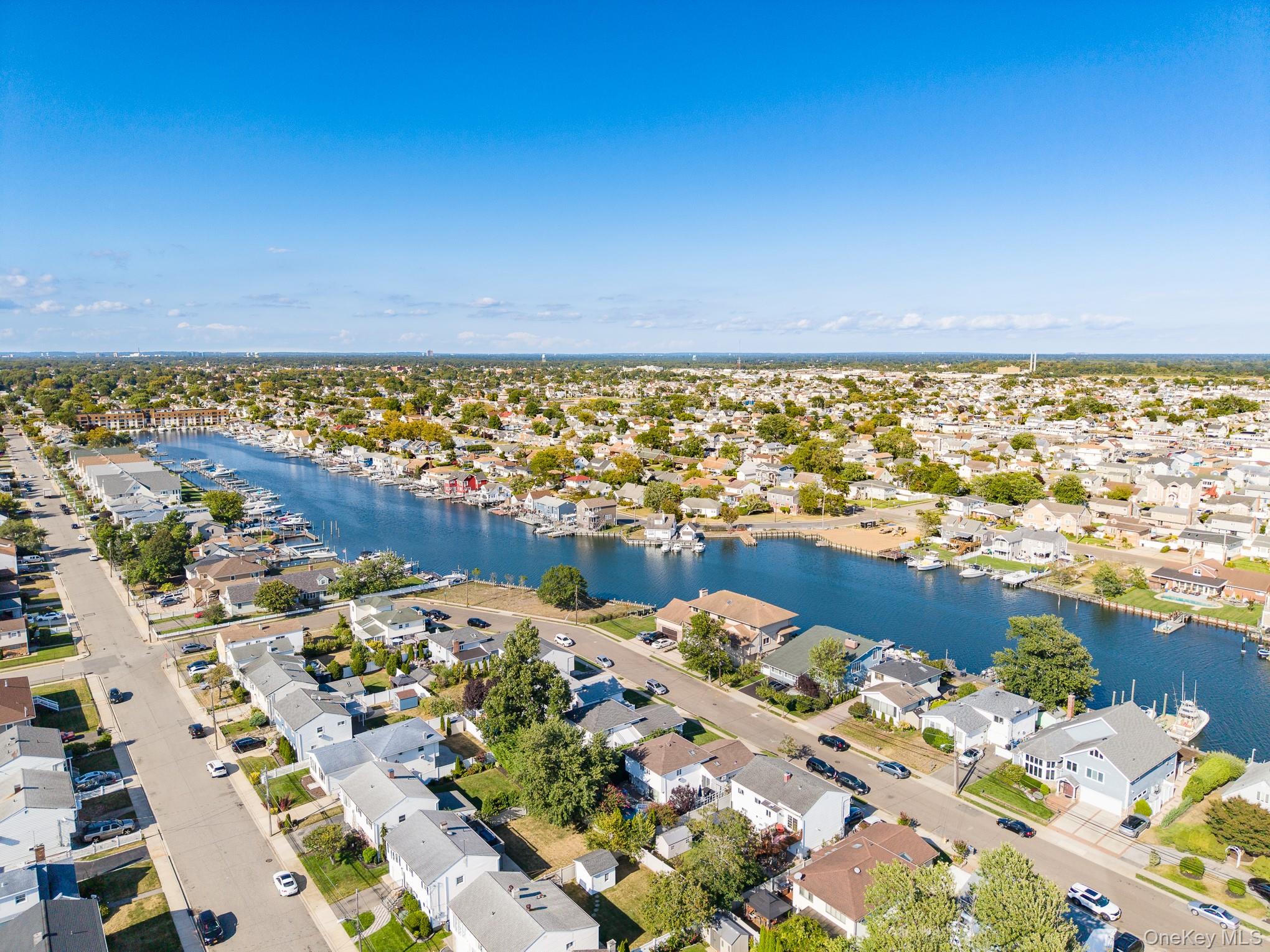 306 Park Avenue, Freeport, NY 11520