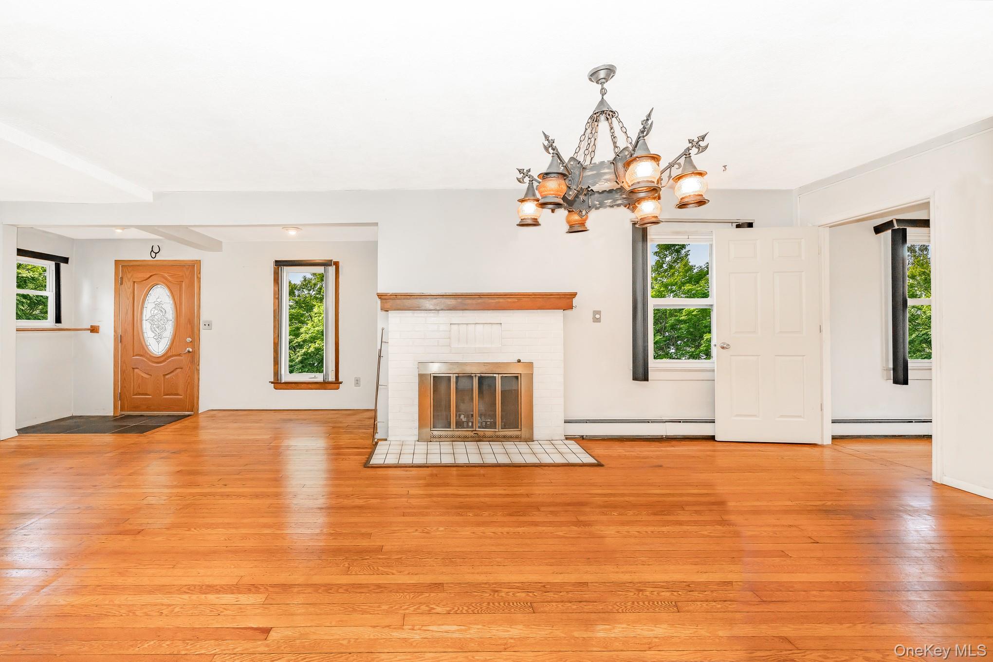 306 Park Avenue, Freeport, NY 11520