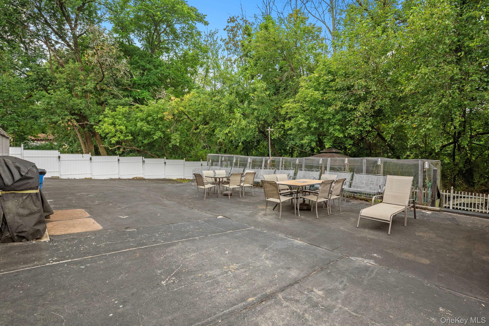 29 Memorial Park Drive, Spring Valley, NY 10977