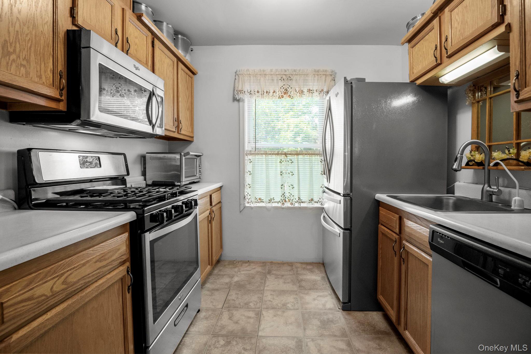 29 Memorial Park Drive, Spring Valley, NY 10977