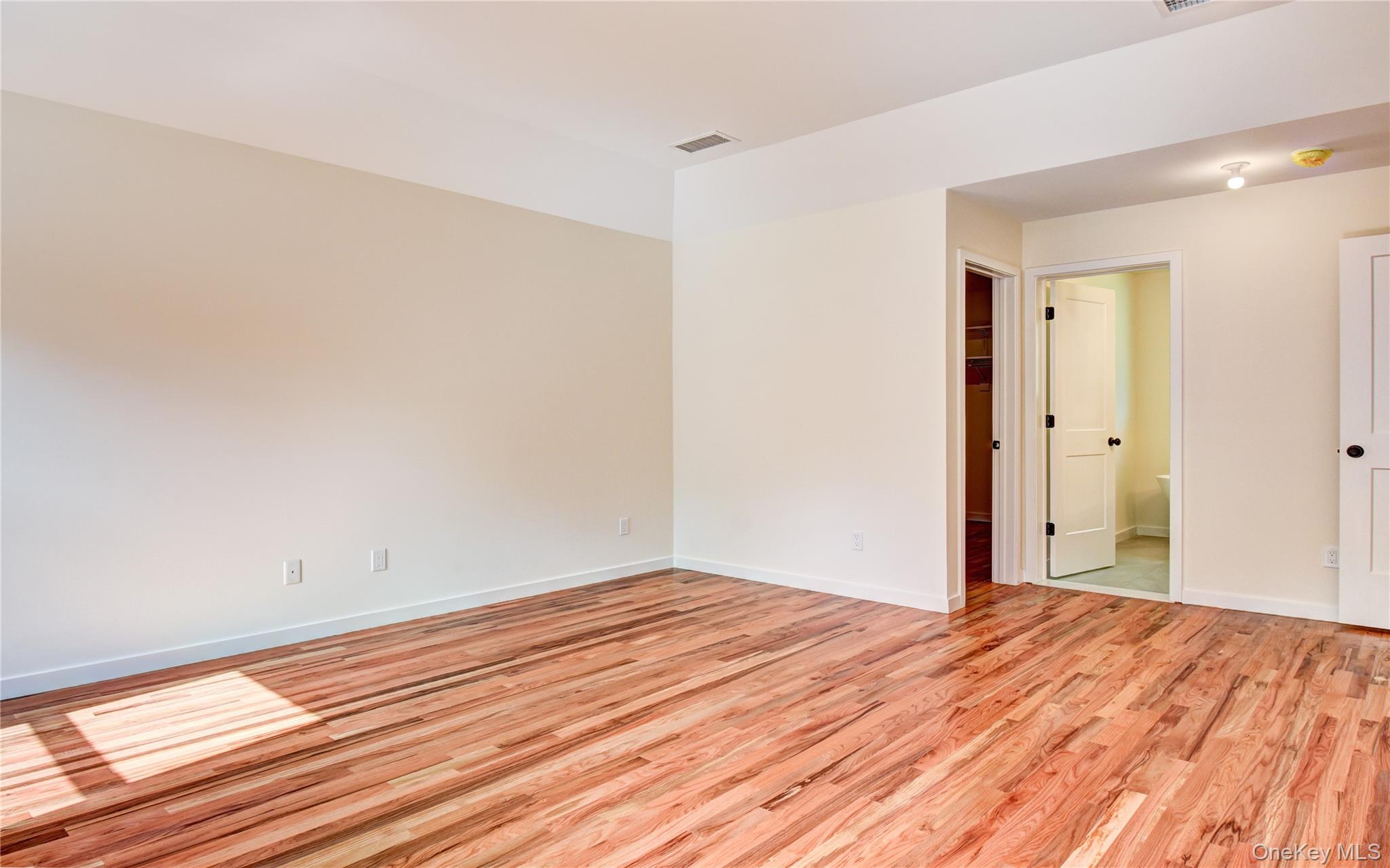 25 Tamarack Drive, Newburgh, NY 12550