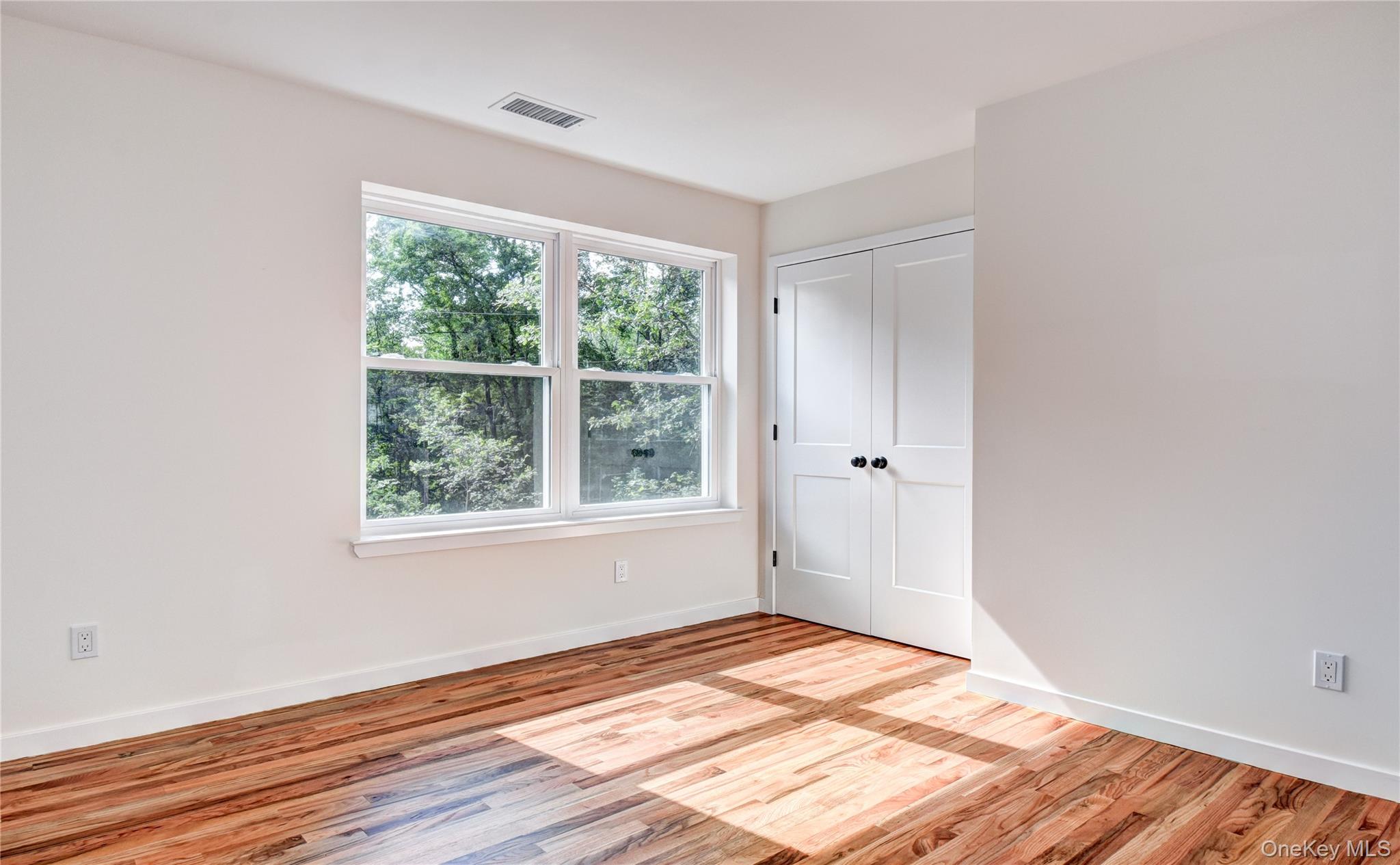 25 Tamarack Drive, Newburgh, NY 12550