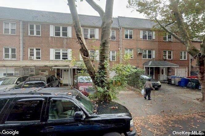 32-27 92nd Street, East Elmhurst, NY 11369
