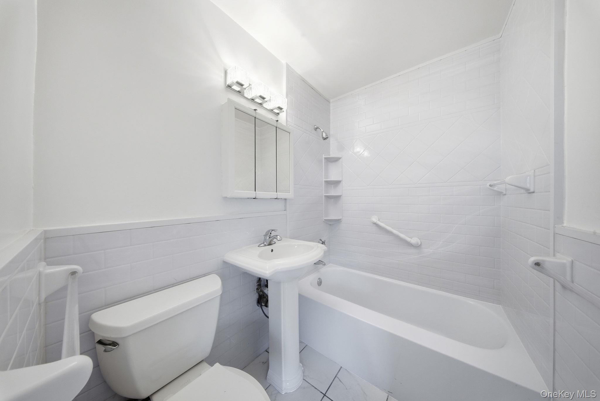 1 Fordham Hill Oval # 1E, Bronx, NY 10468