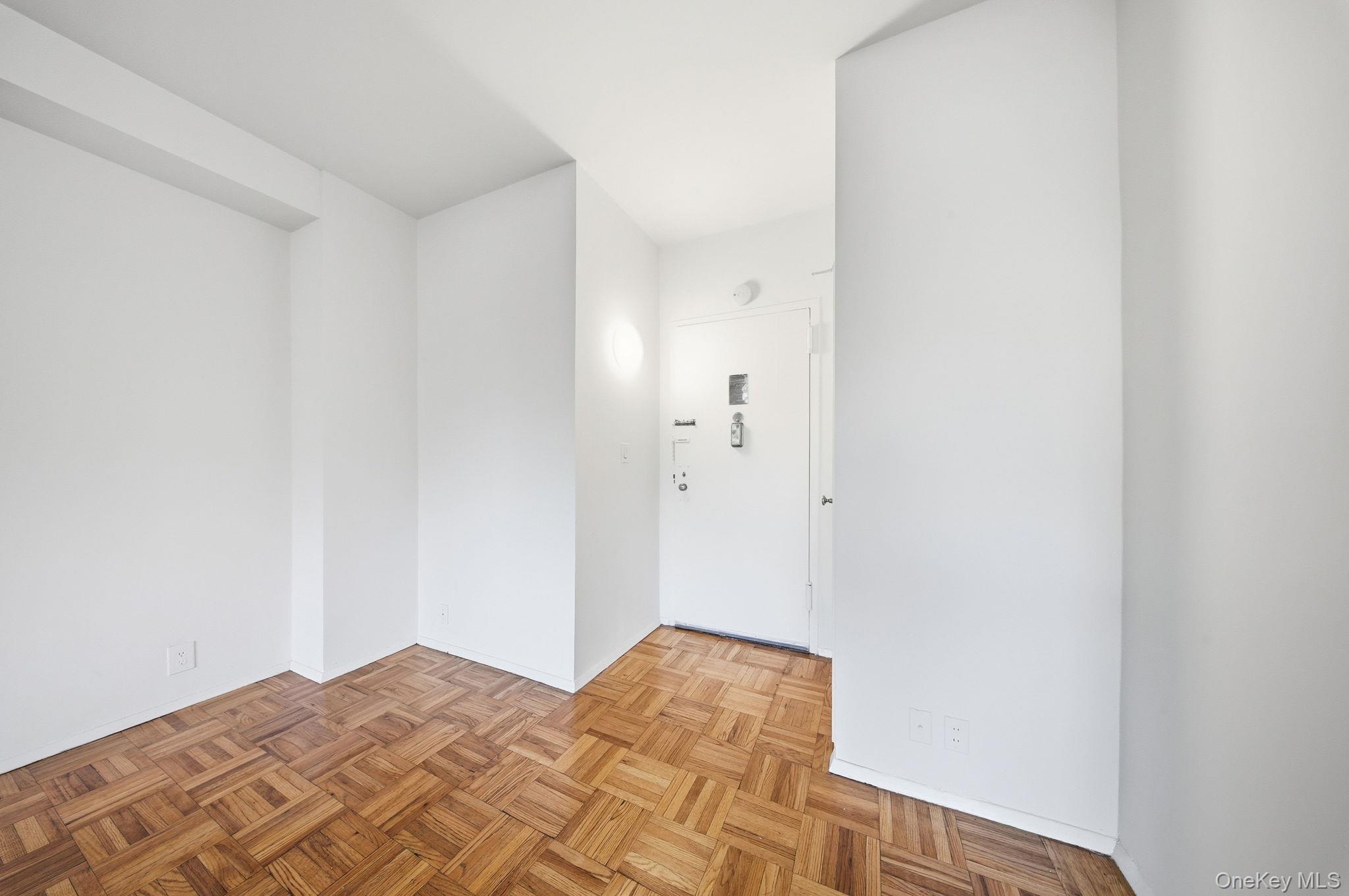 1 Fordham Hill Oval # 1E, Bronx, NY 10468