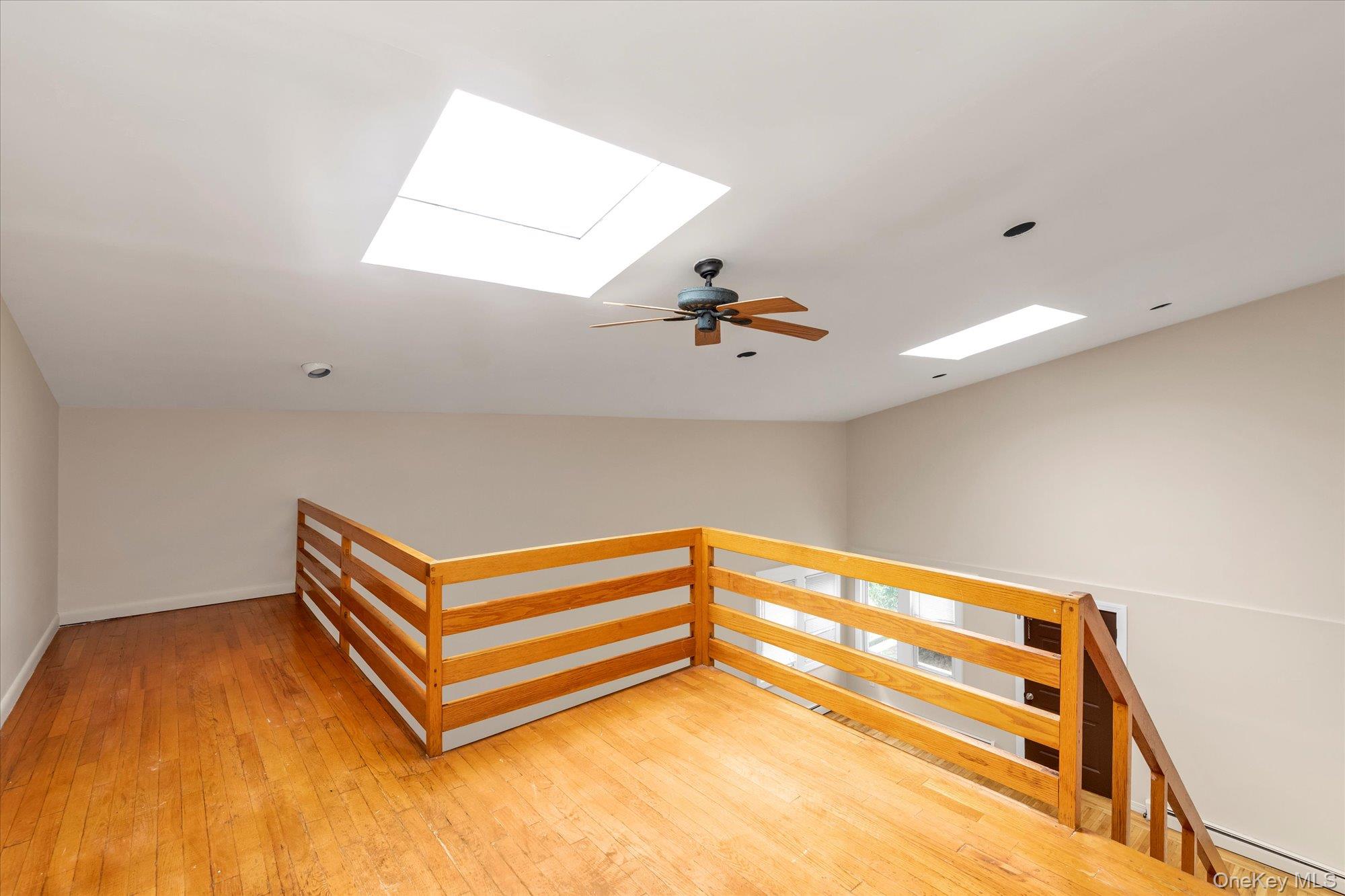 41 Newport Road, Island Park, NY 11558