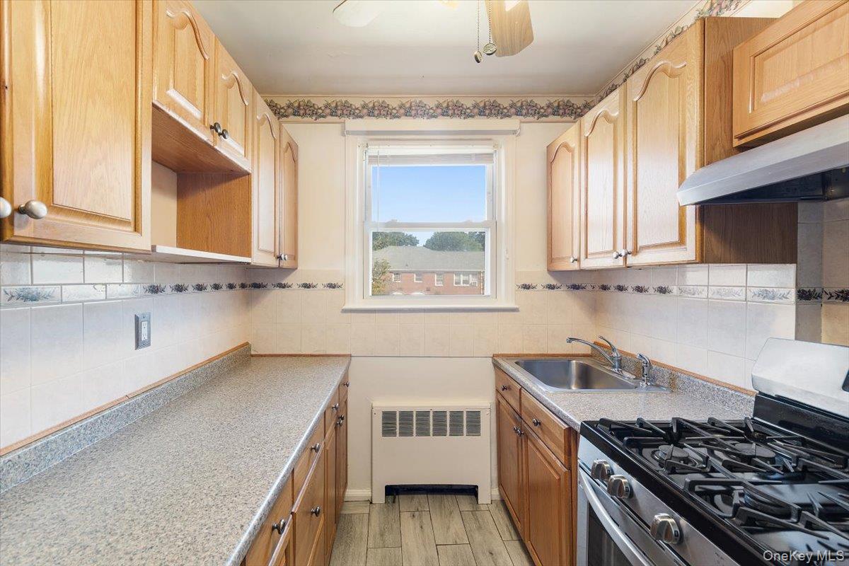 95 N Broadway # C2-6, White Plains, NY 10603