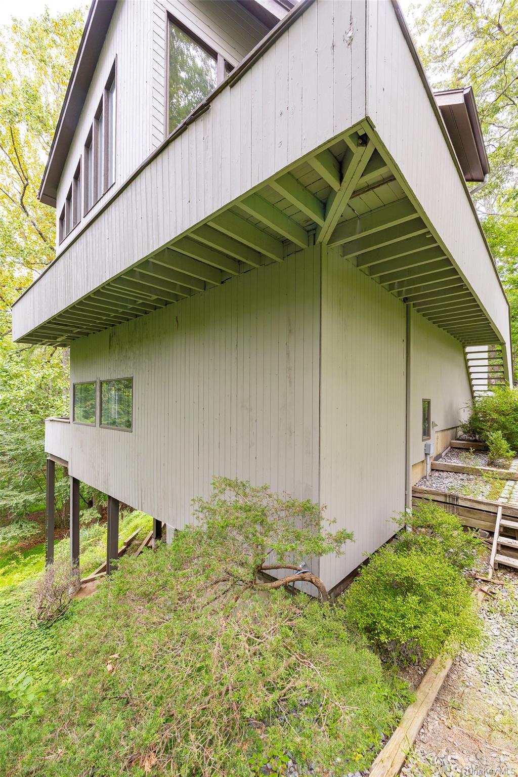 51 Major Lockwood Lane, Pound Ridge, NY 10576