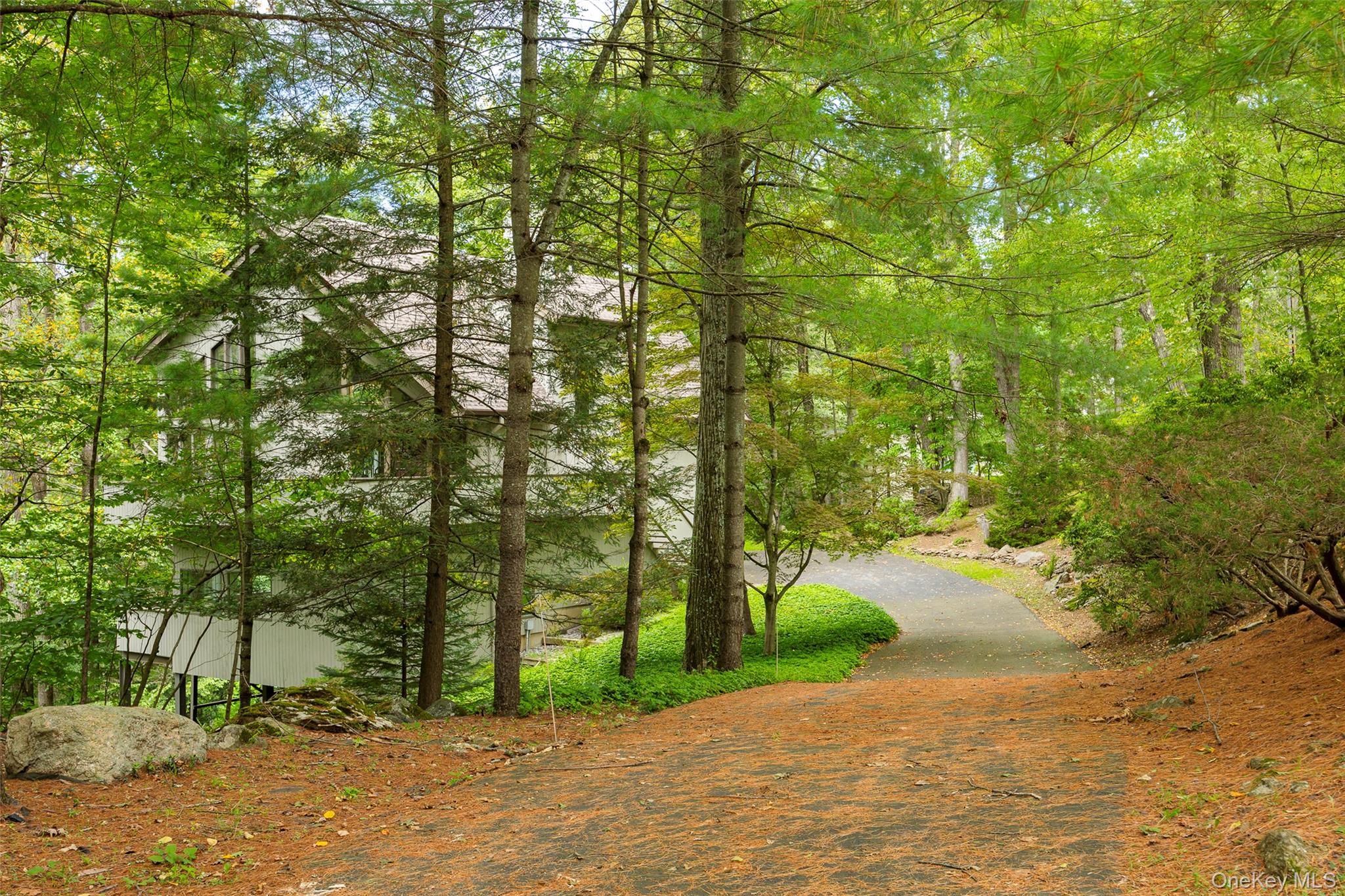 51 Major Lockwood Lane, Pound Ridge, NY 10576