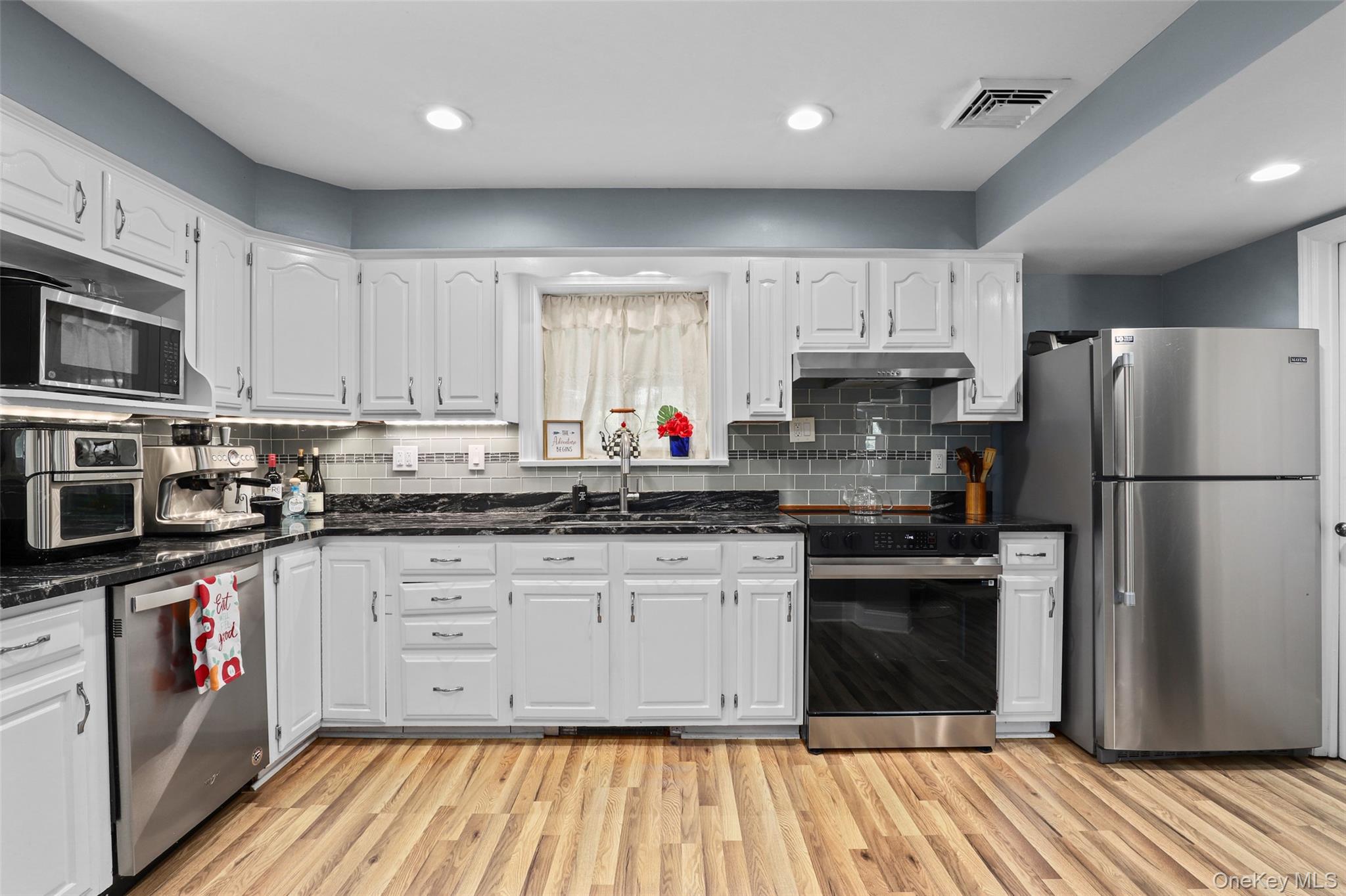 3 Bedford Road, Carmel, NY 10512