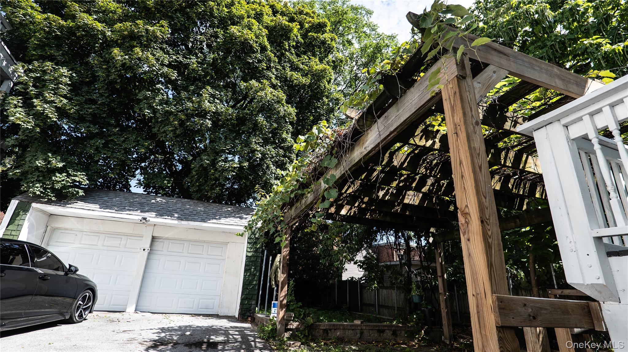 52 Beacon Street, Newburgh, NY 12550