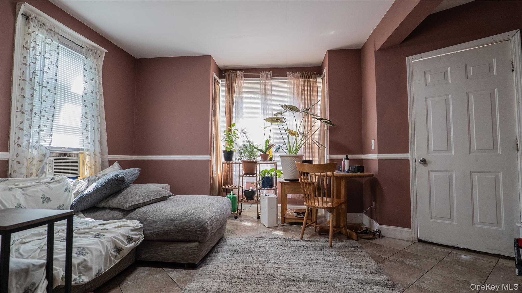 52 Beacon Street, Newburgh, NY 12550