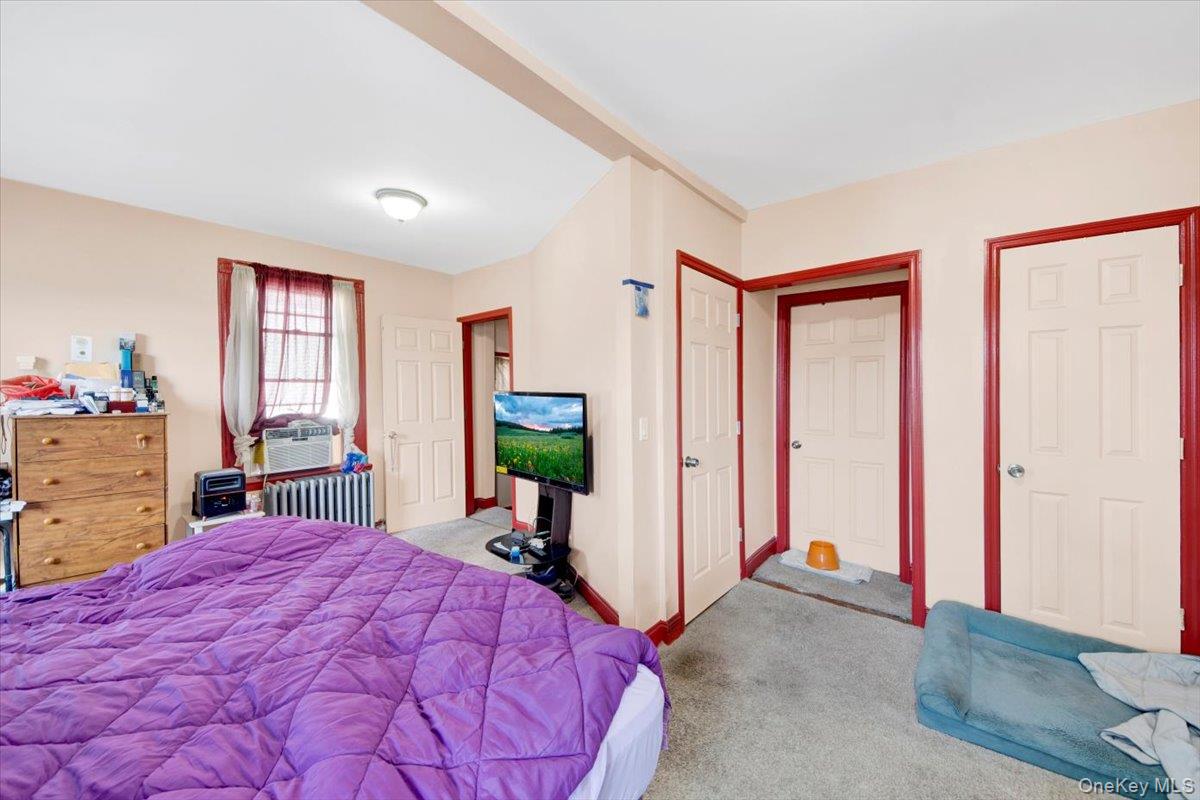 764 E 230th Street, Bronx, NY 10466