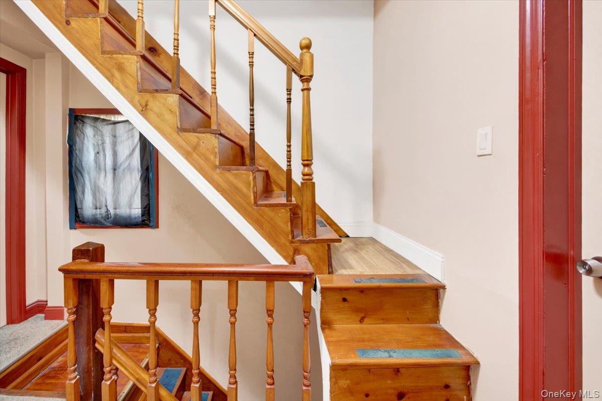 764 E 230th Street, Bronx, NY 10466