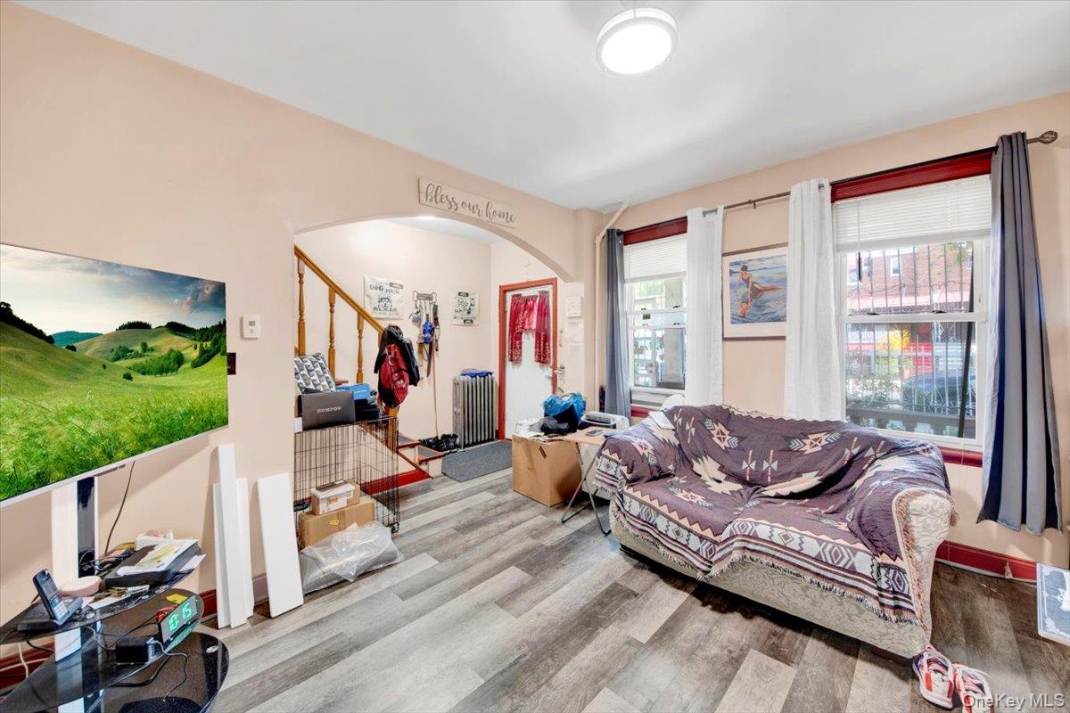 764 E 230th Street, Bronx, NY 10466