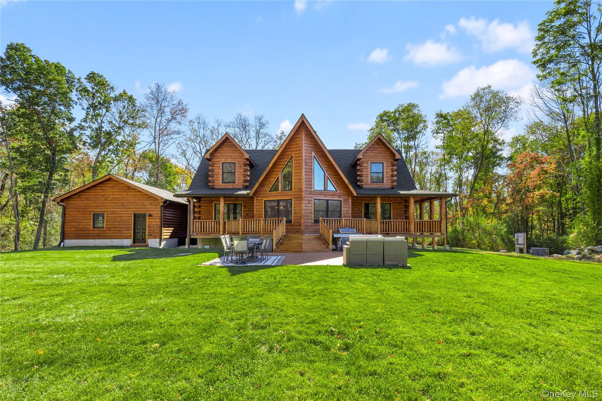 76 Woodlands Trail, Clinton Corners, NY 12514