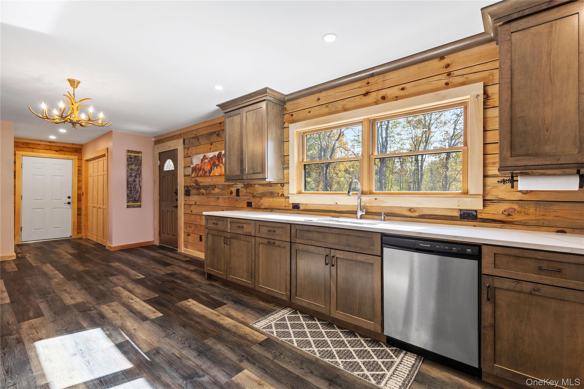 76 Woodlands Trail, Clinton Corners, NY 12514