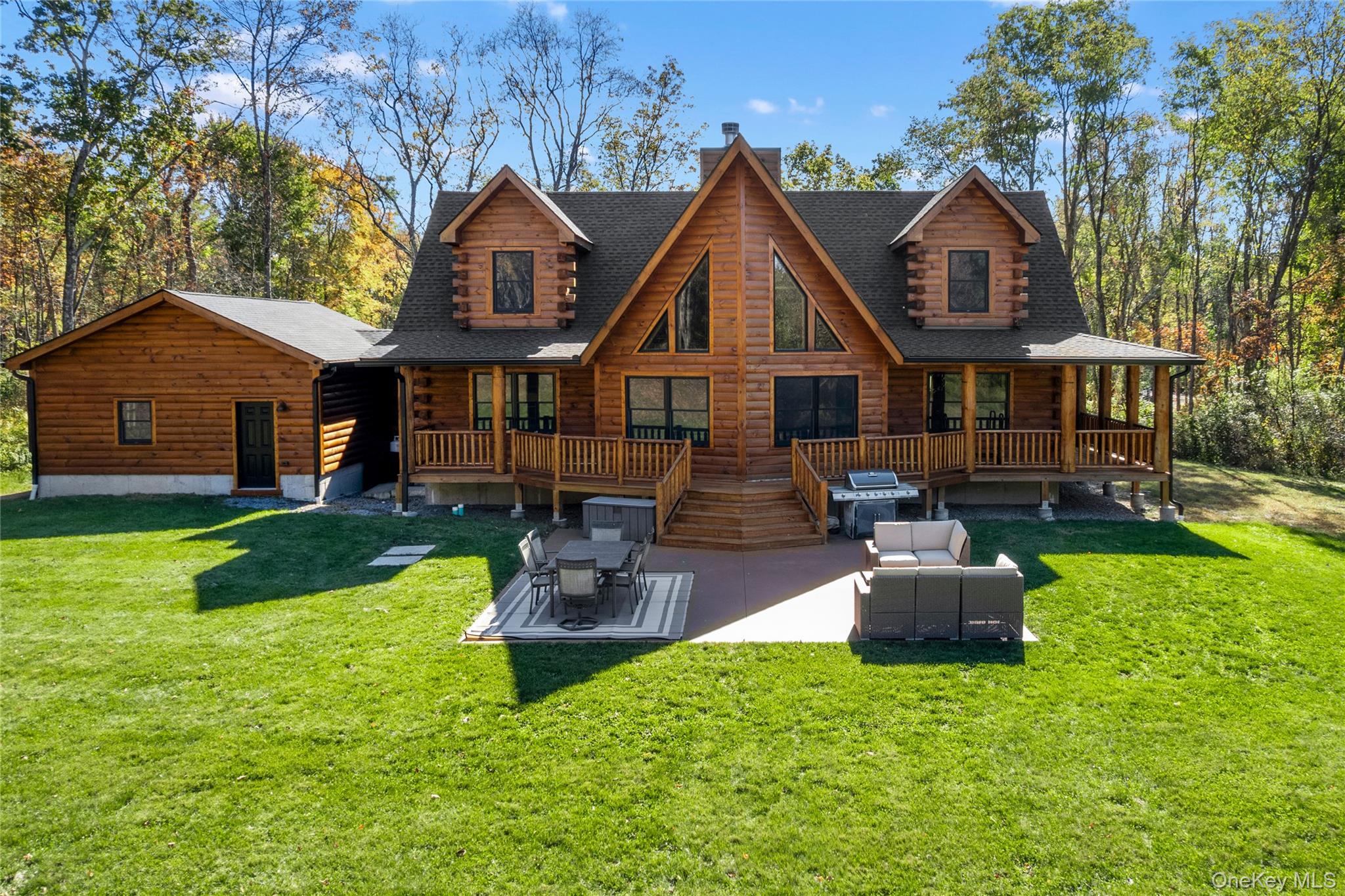 76 Woodlands Trail, Clinton Corners, NY 12514