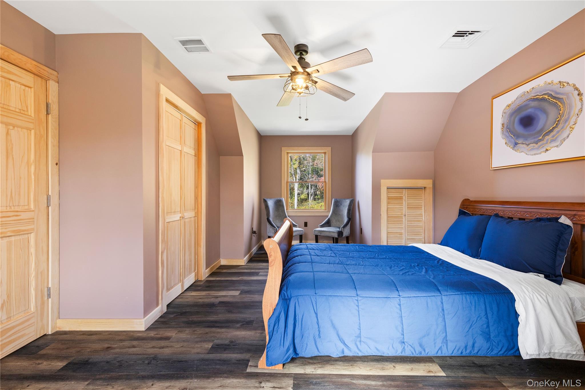 76 Woodlands Trail, Clinton Corners, NY 12514