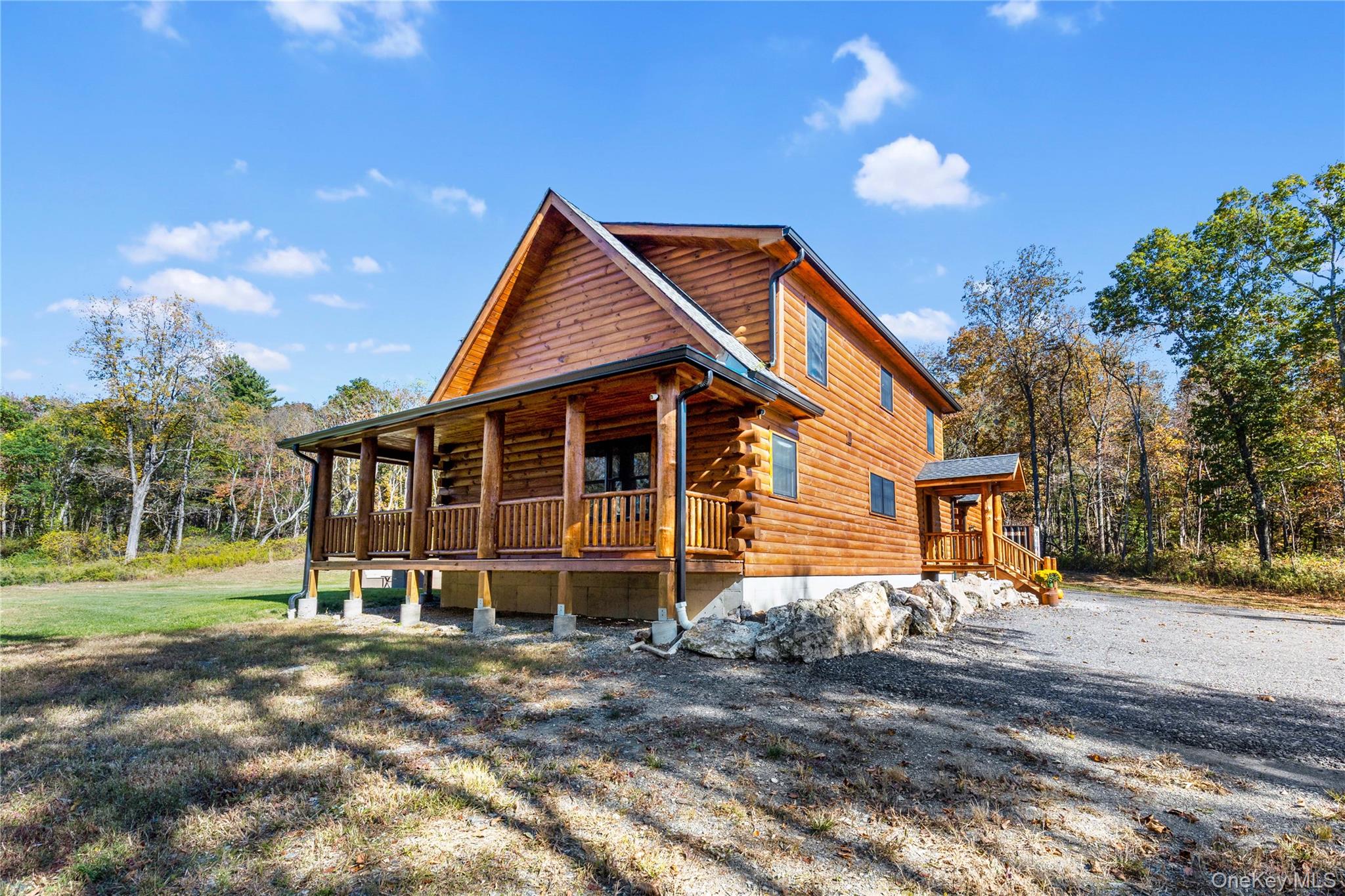 76 Woodlands Trail, Clinton Corners, NY 12514