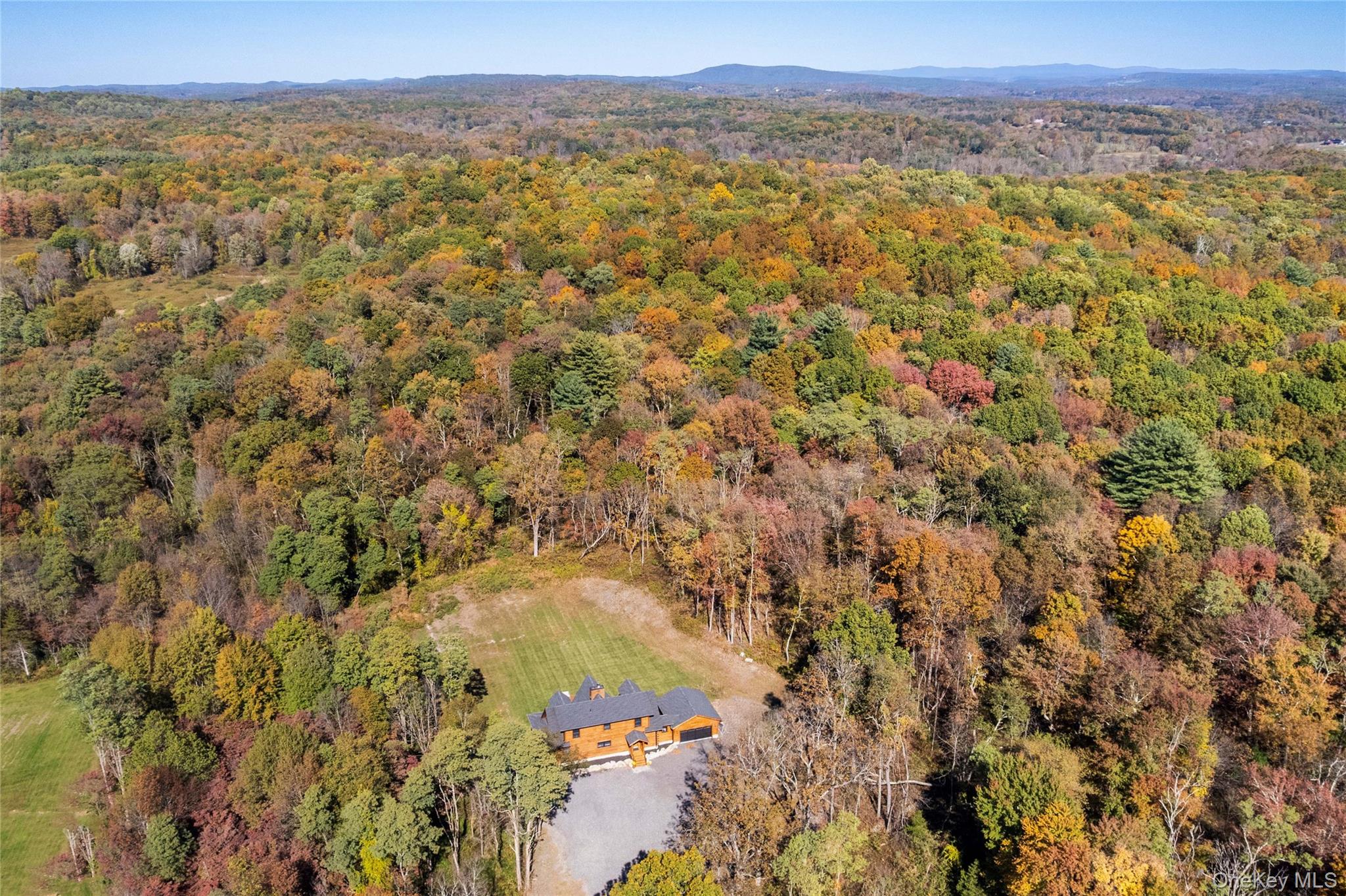 76 Woodlands Trail, Clinton Corners, NY 12514