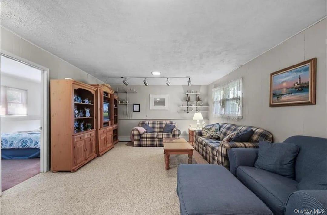 13 Regina Drive, Highland Mills, NY 10930