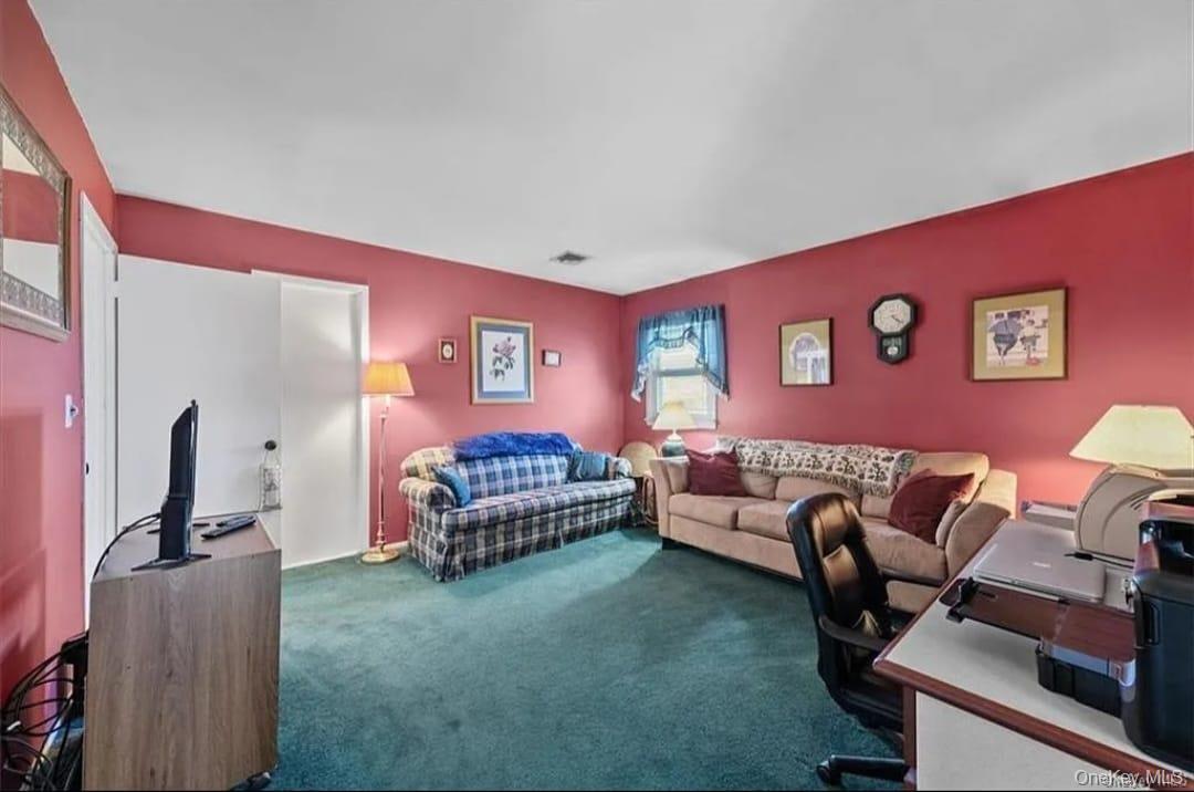 13 Regina Drive, Highland Mills, NY 10930