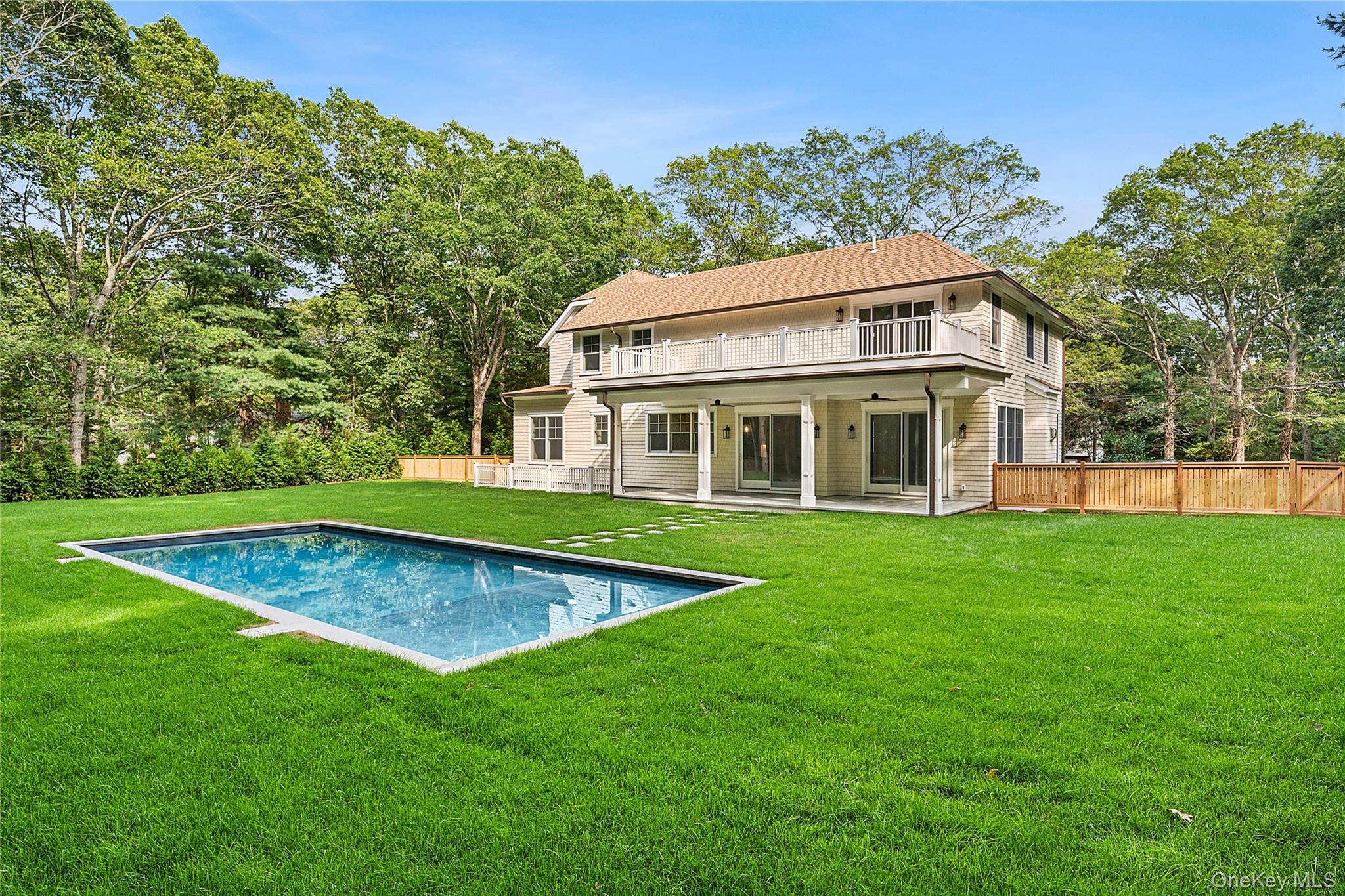 9 Lincoln Street, Sag Harbor, NY 11963