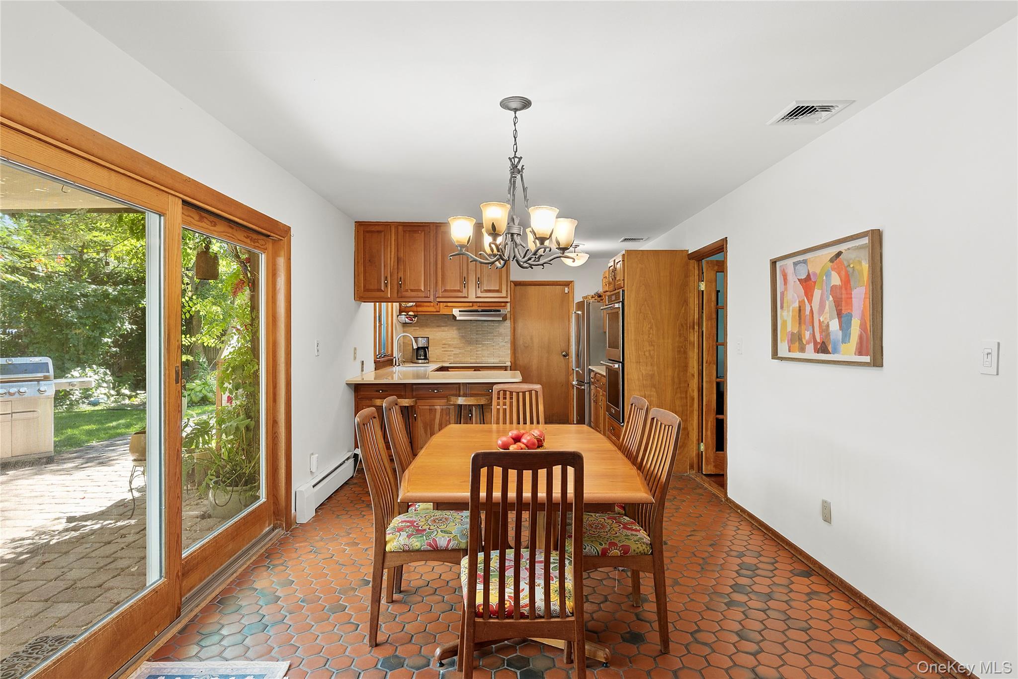 16 Sheppard Lane, Stony Brook, NY 11790