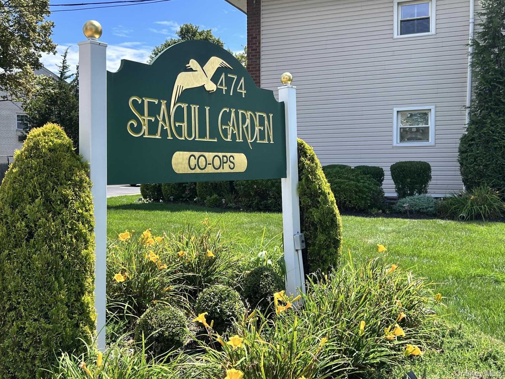 474 Fulton Street # 1, Farmingdale, NY 11735