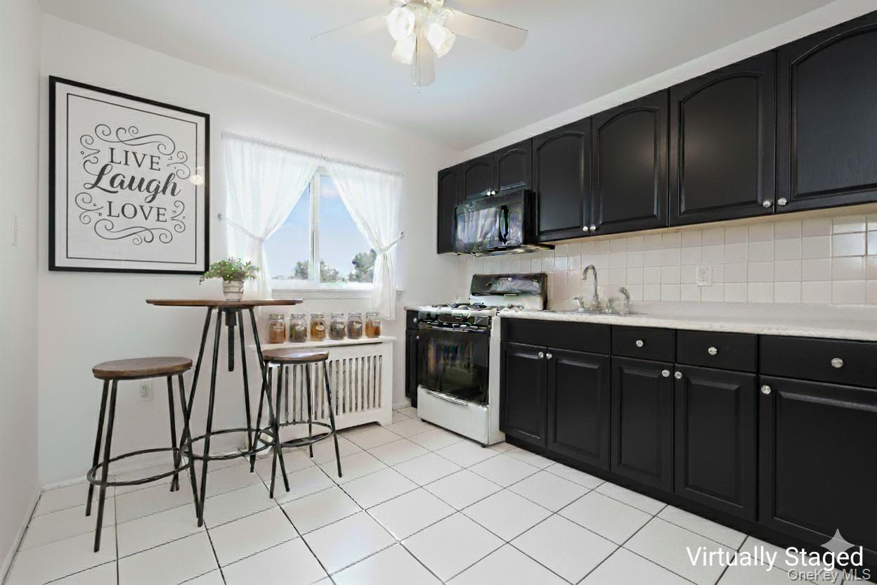 73-21 220th Street # 139B2, Oakland Gardens, NY 11364