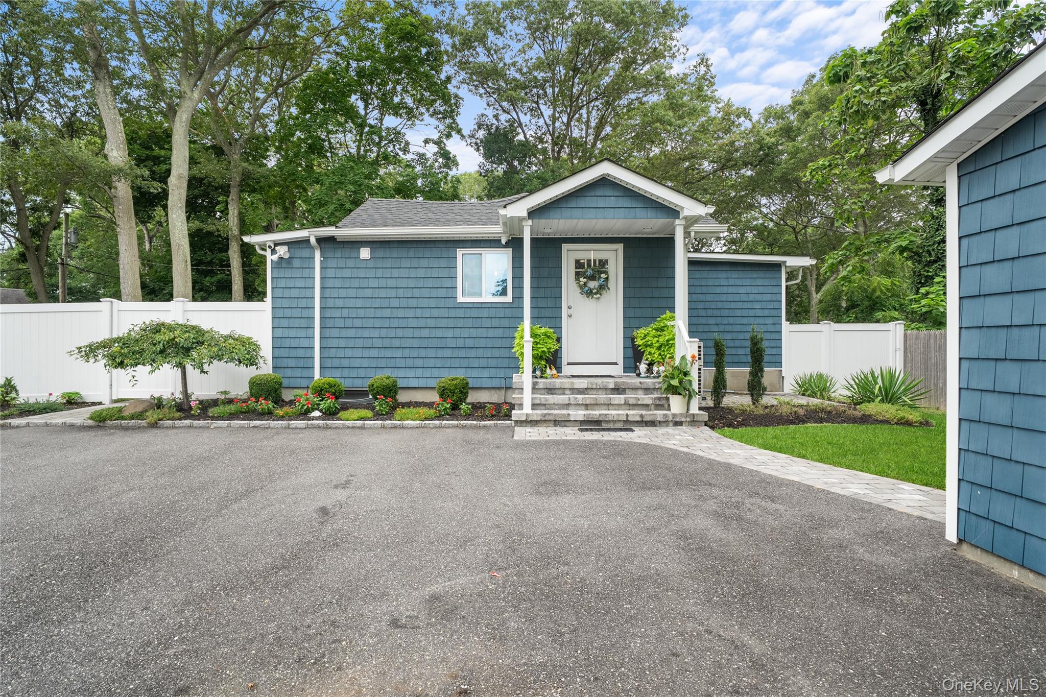 22 Lake Shore Drive, Ronkonkoma, NY 11779