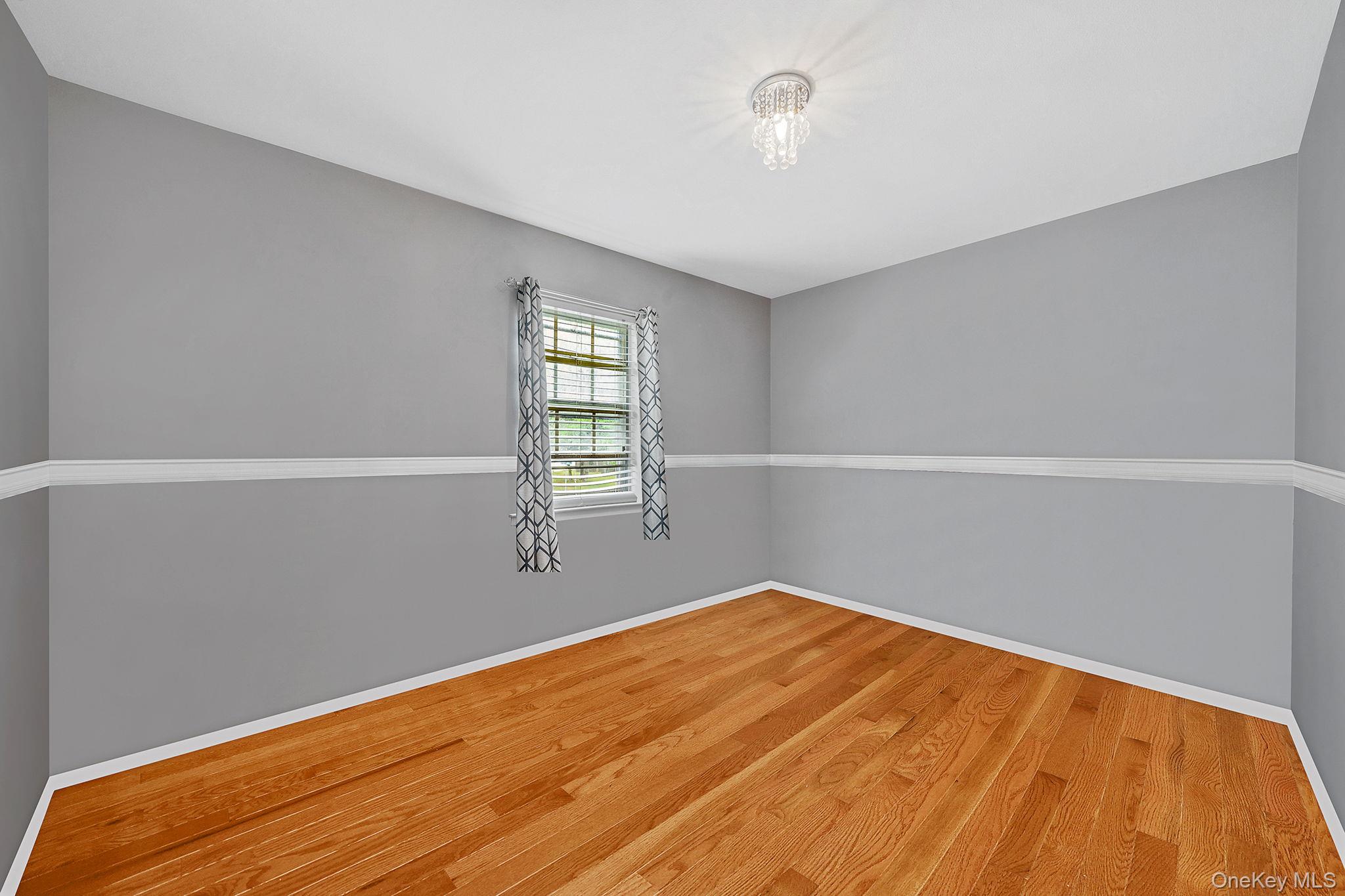 32 Artist Lake Boulevard, Middle Island, NY 11953