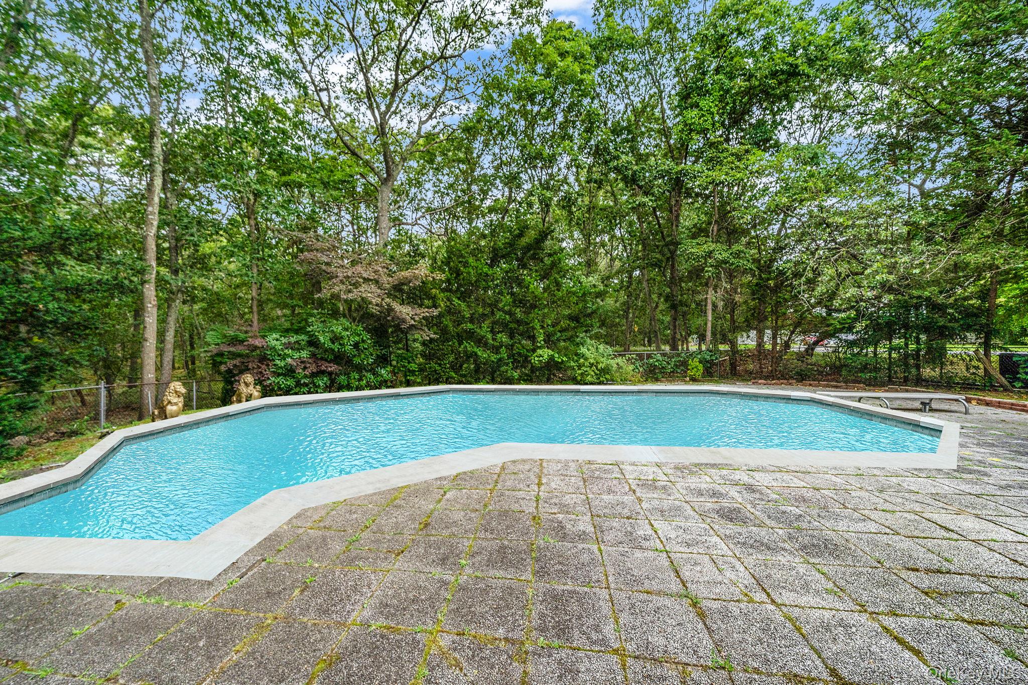 32 Artist Lake Boulevard, Middle Island, NY 11953