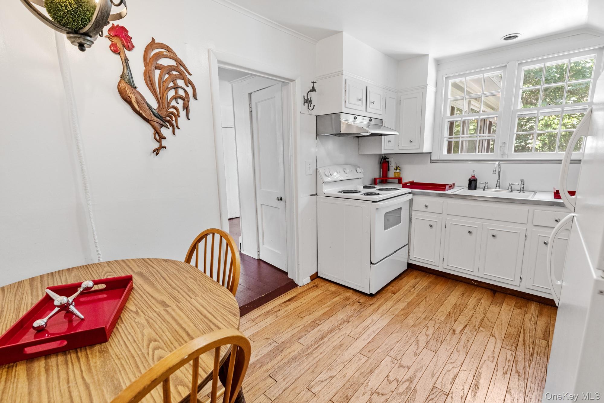 1680 N Sea Road, Southampton, NY 11968