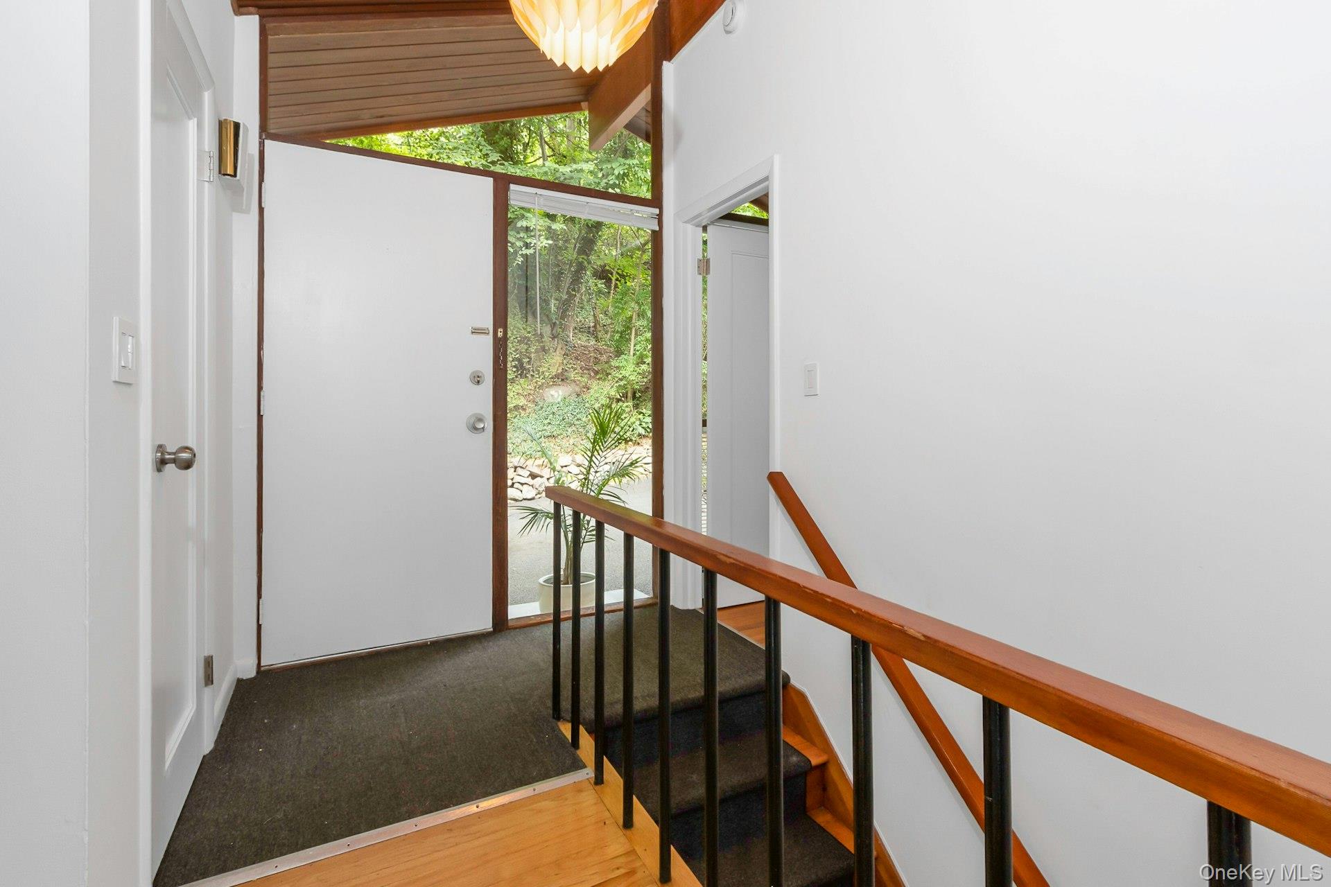 905 Route 9W S, Nyack, NY 10960