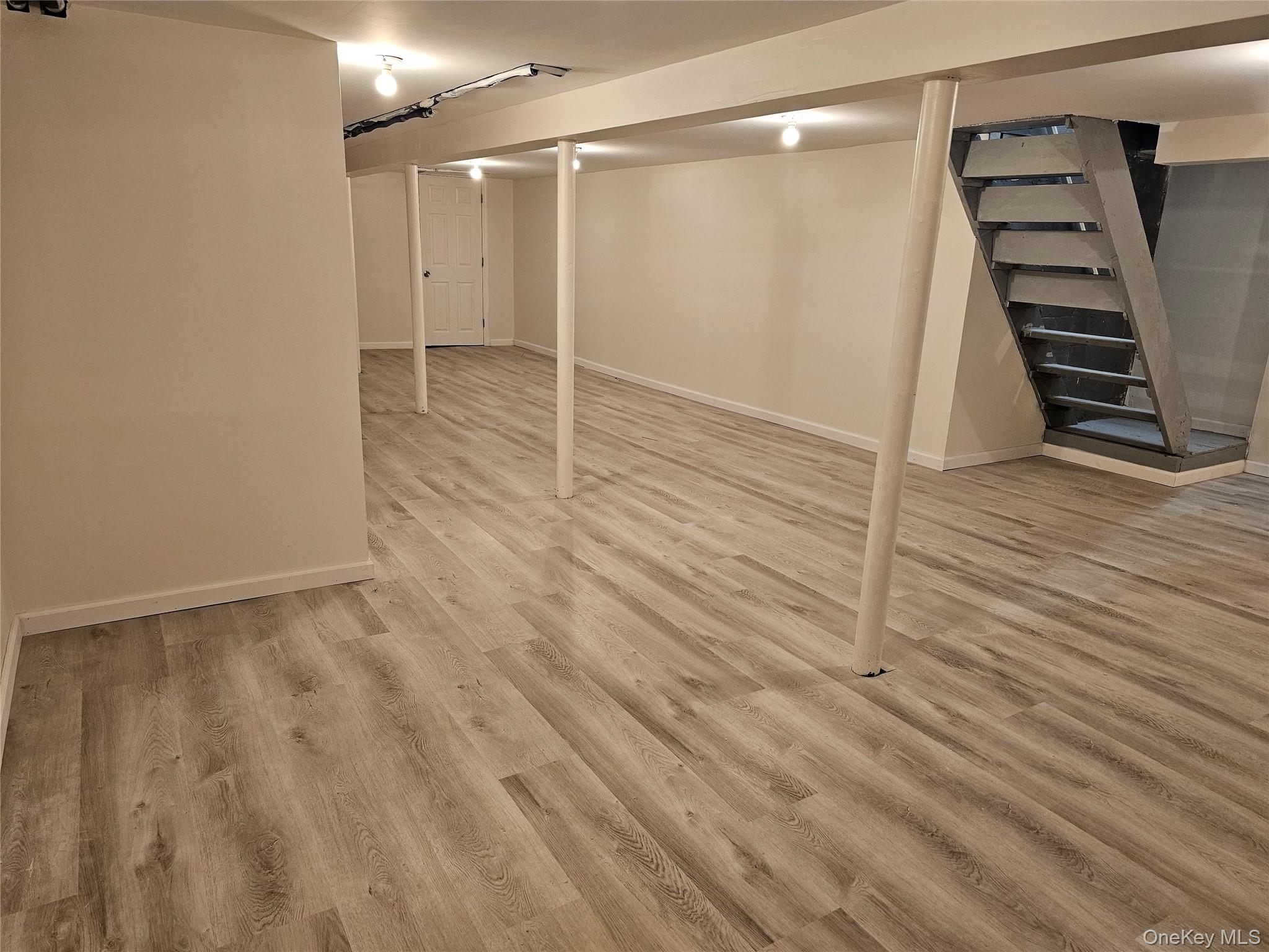 28 W 6th Street, Deer Park, NY 11729