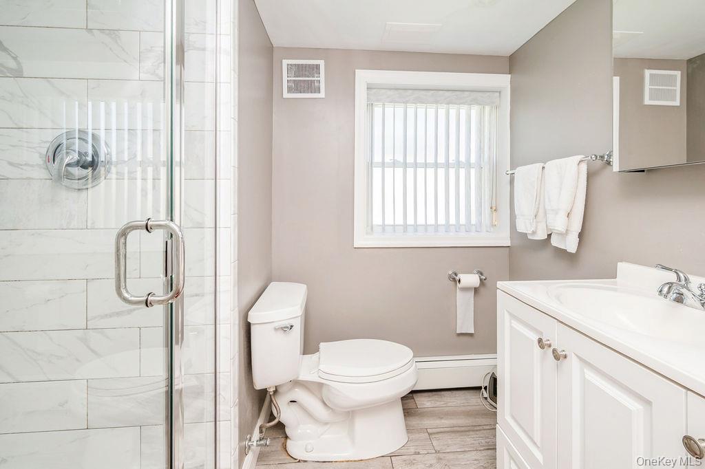 230 W End Avenue, Massapequa, NY 11758