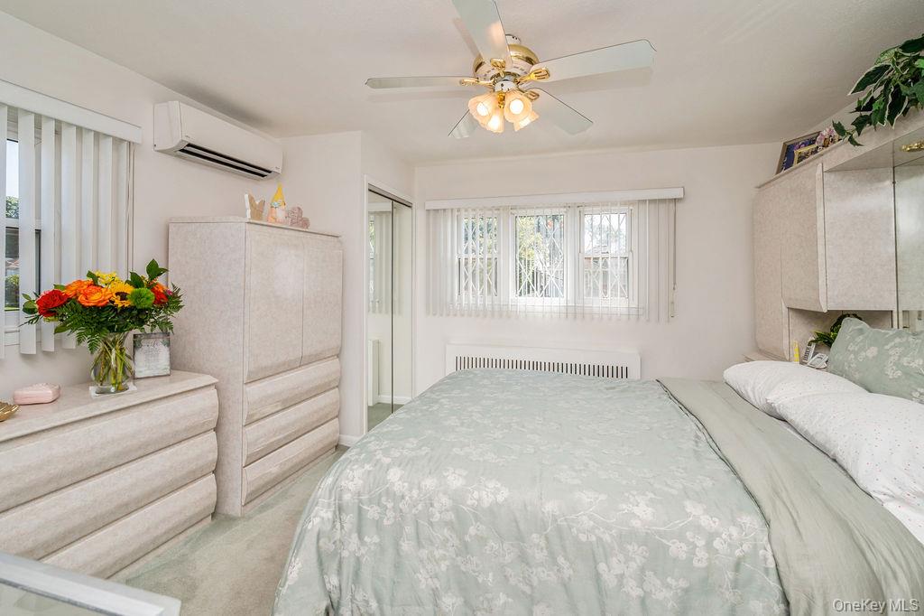 230 W End Avenue, Massapequa, NY 11758